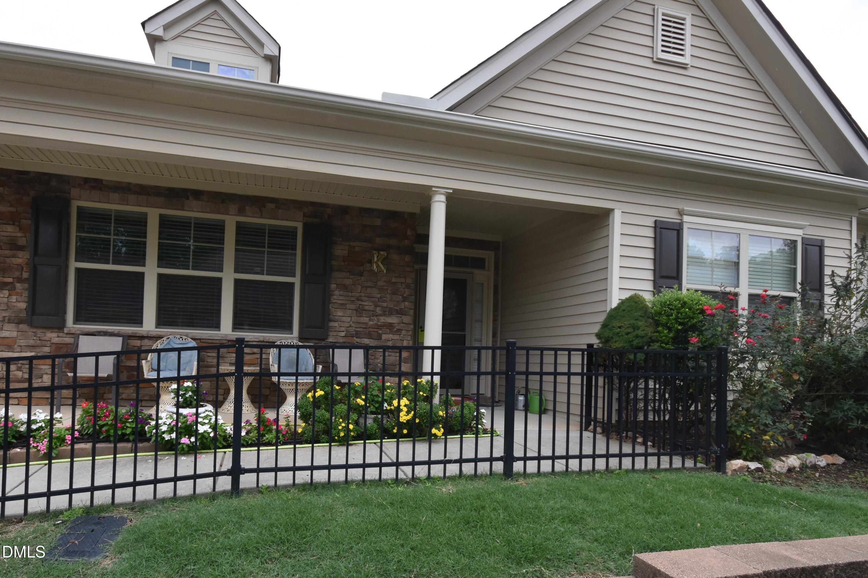 53 W Milan Court Property Photo 1