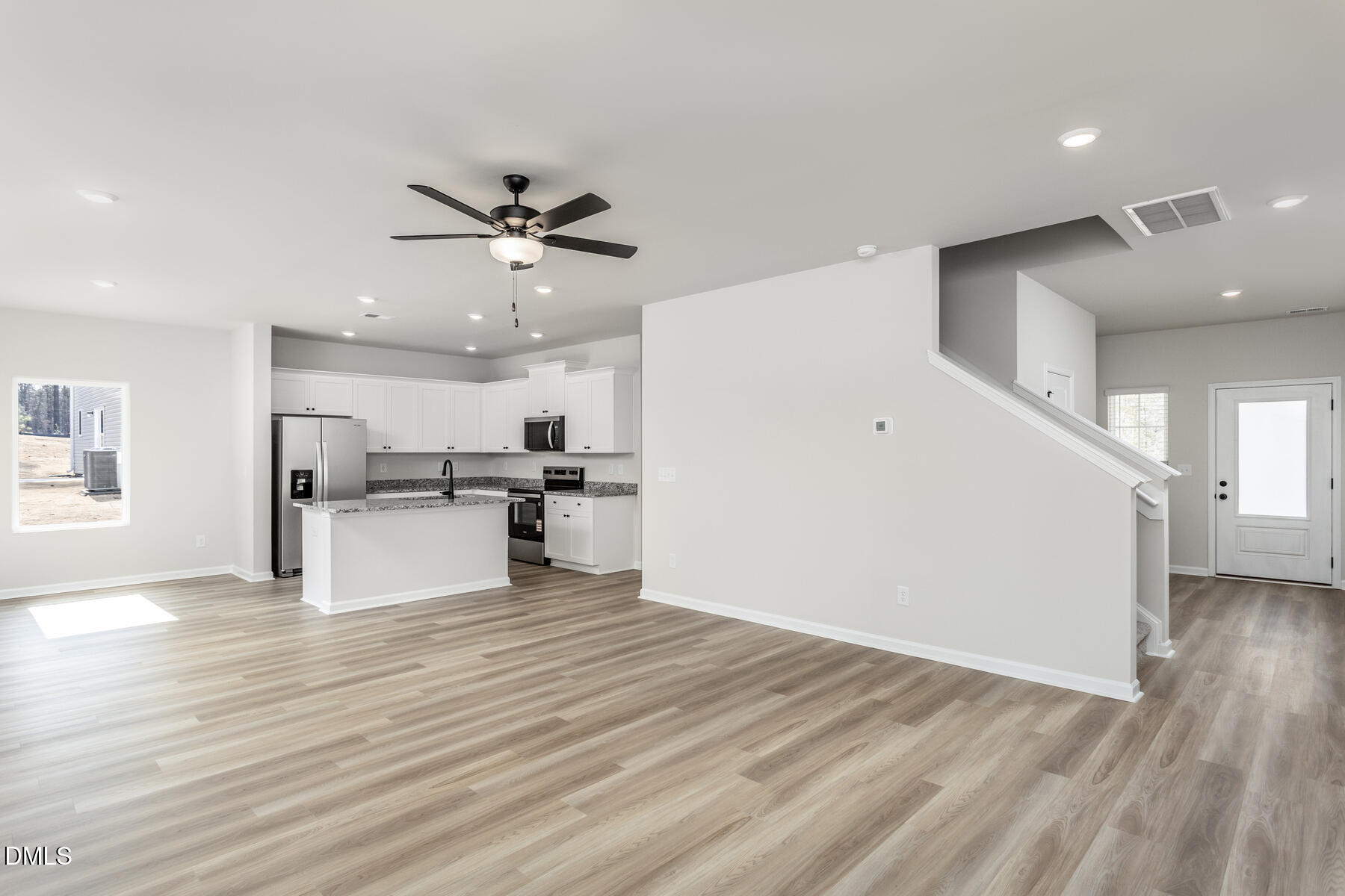 255 Custer Drive Property Photo 1