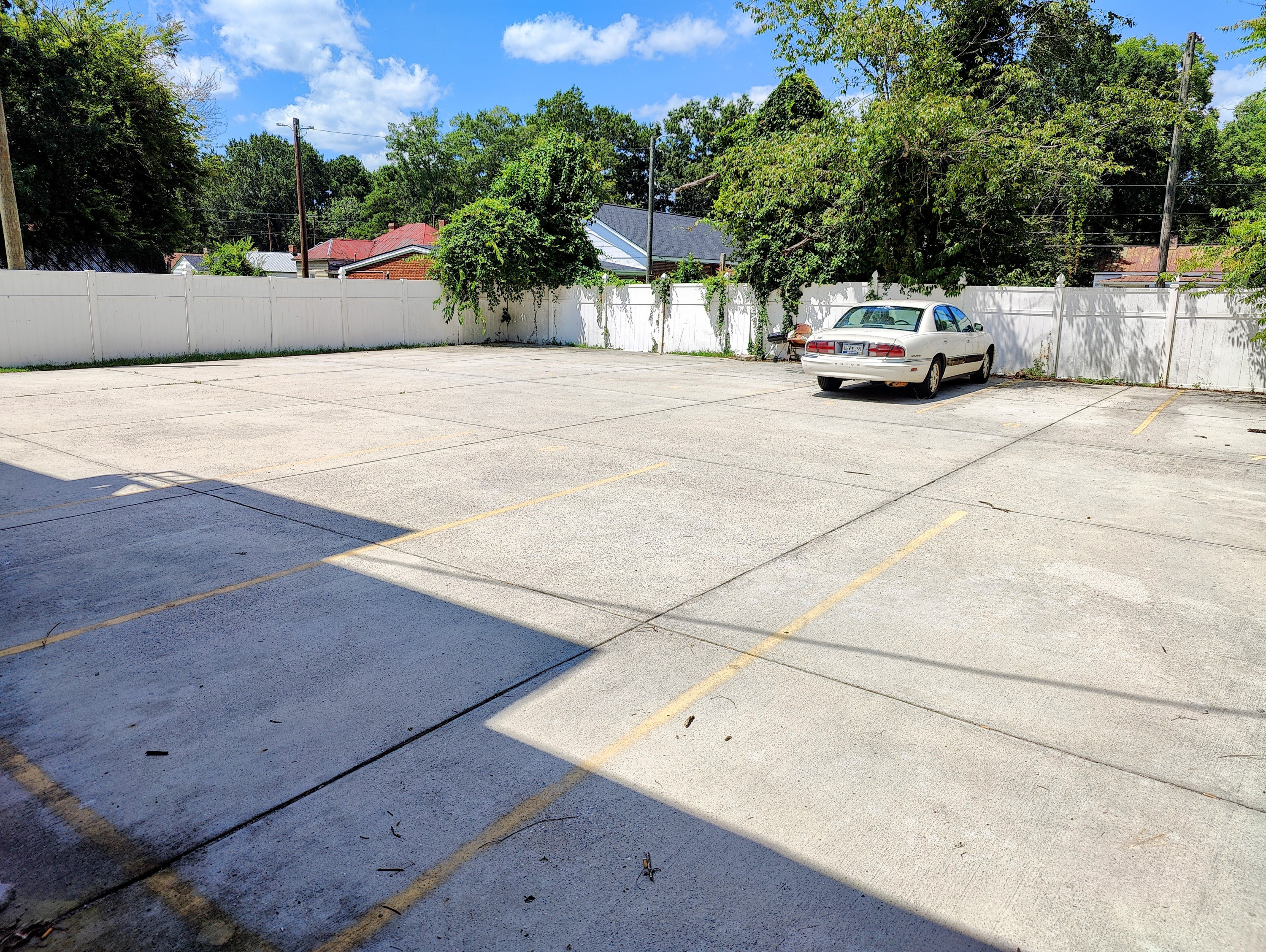 814 Sunset Avenue Property Photo 3
