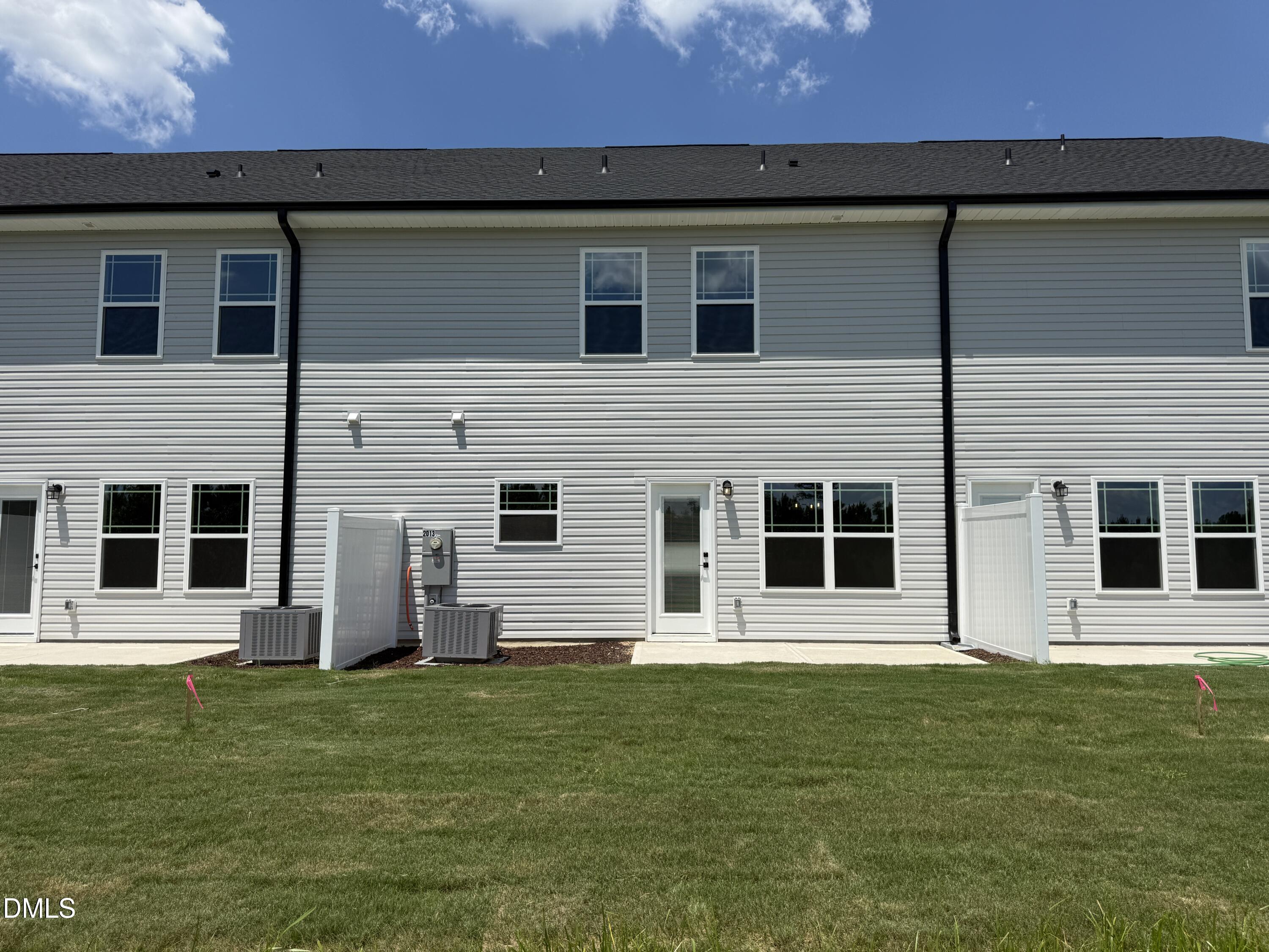 2013 Tharrington Way Property Photo 13