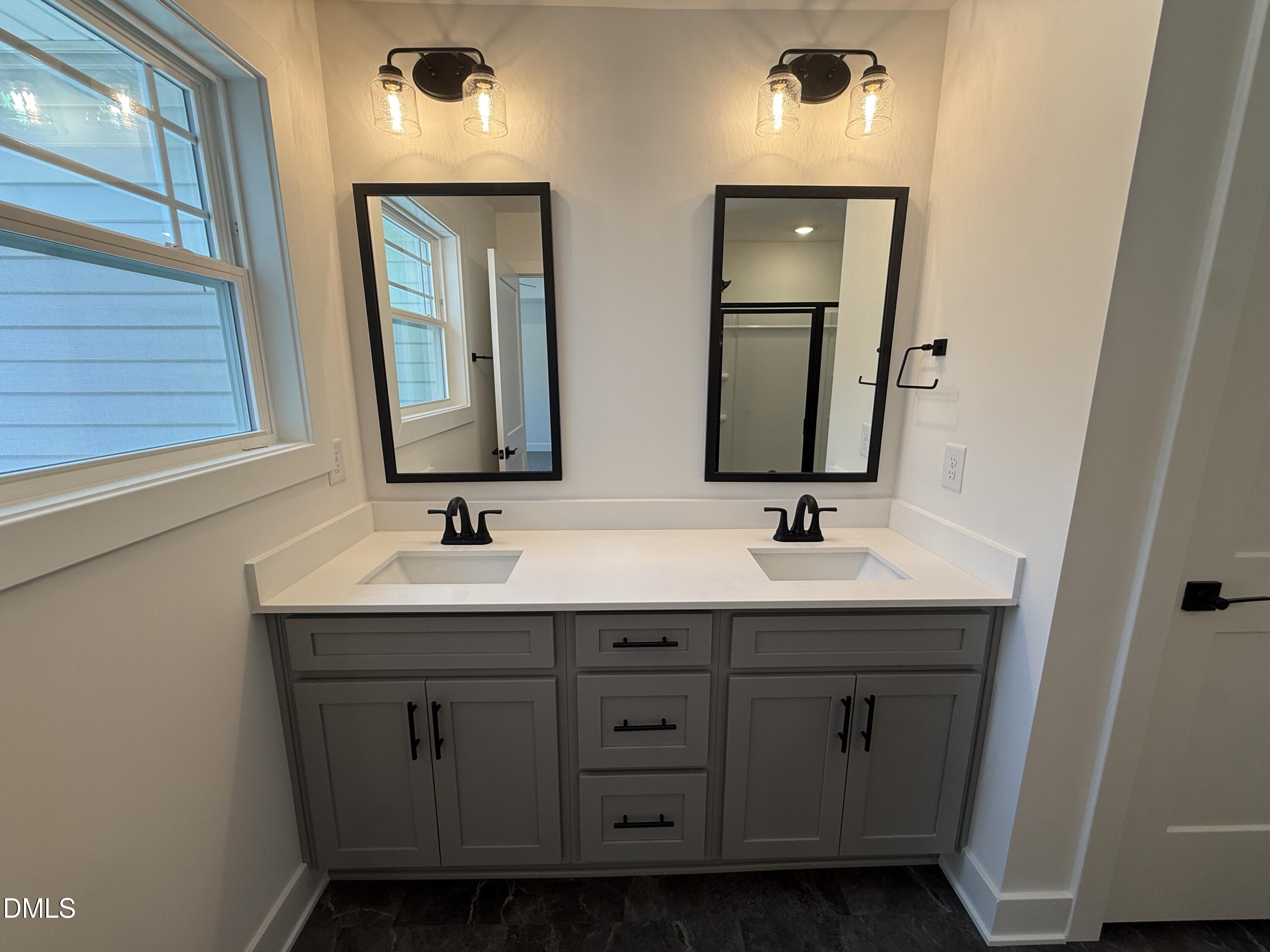 2013 Tharrington Way Property Photo 22