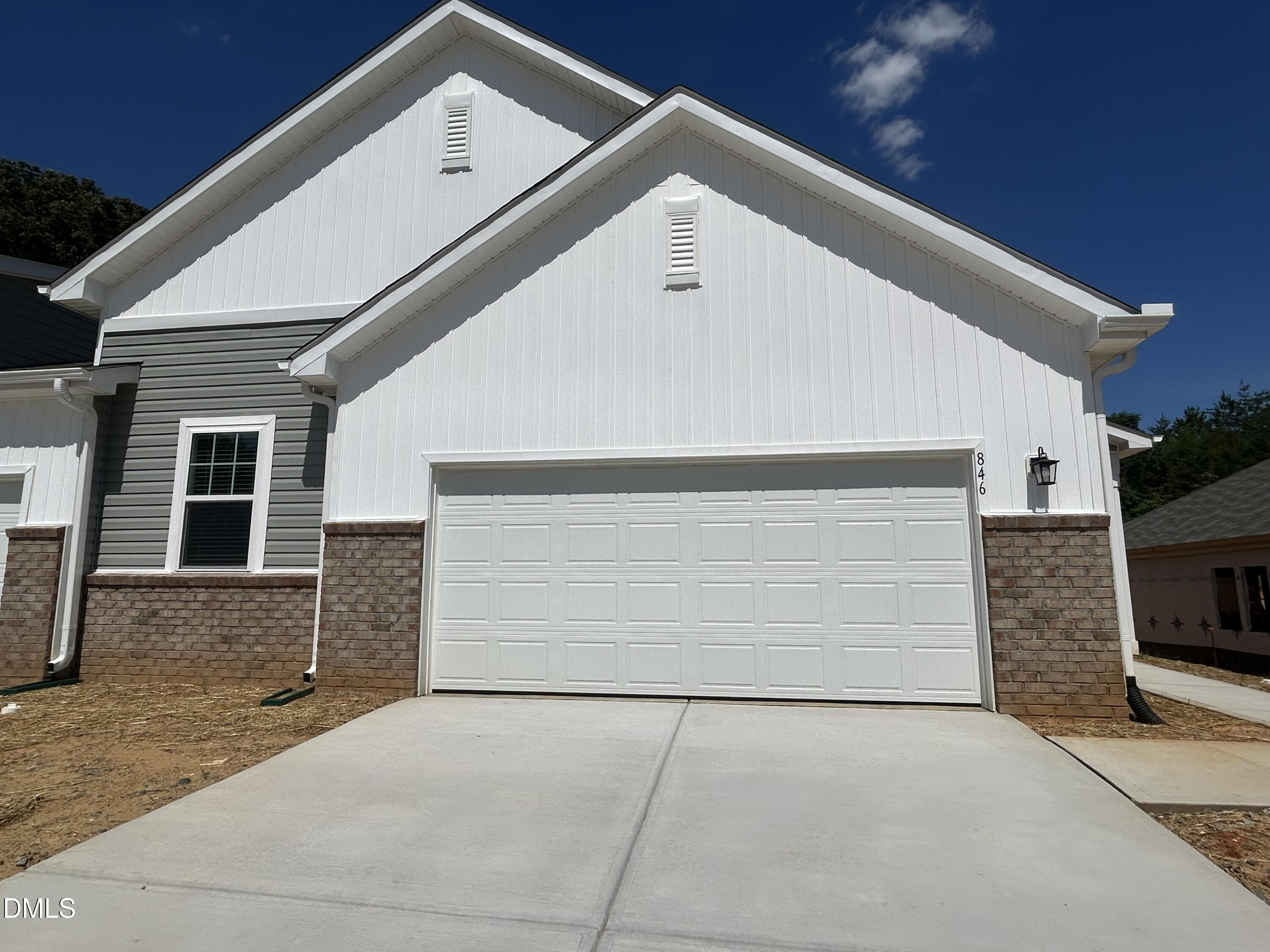 846 Hanford Landing Drive Property Photo 1