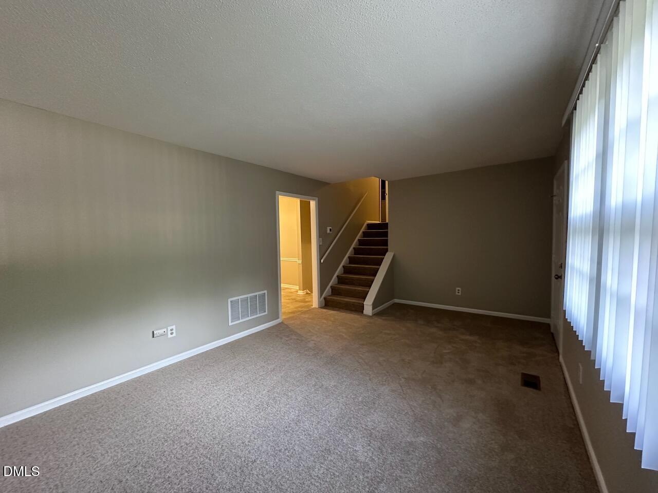 1505 Highland Trail Property Photo 3