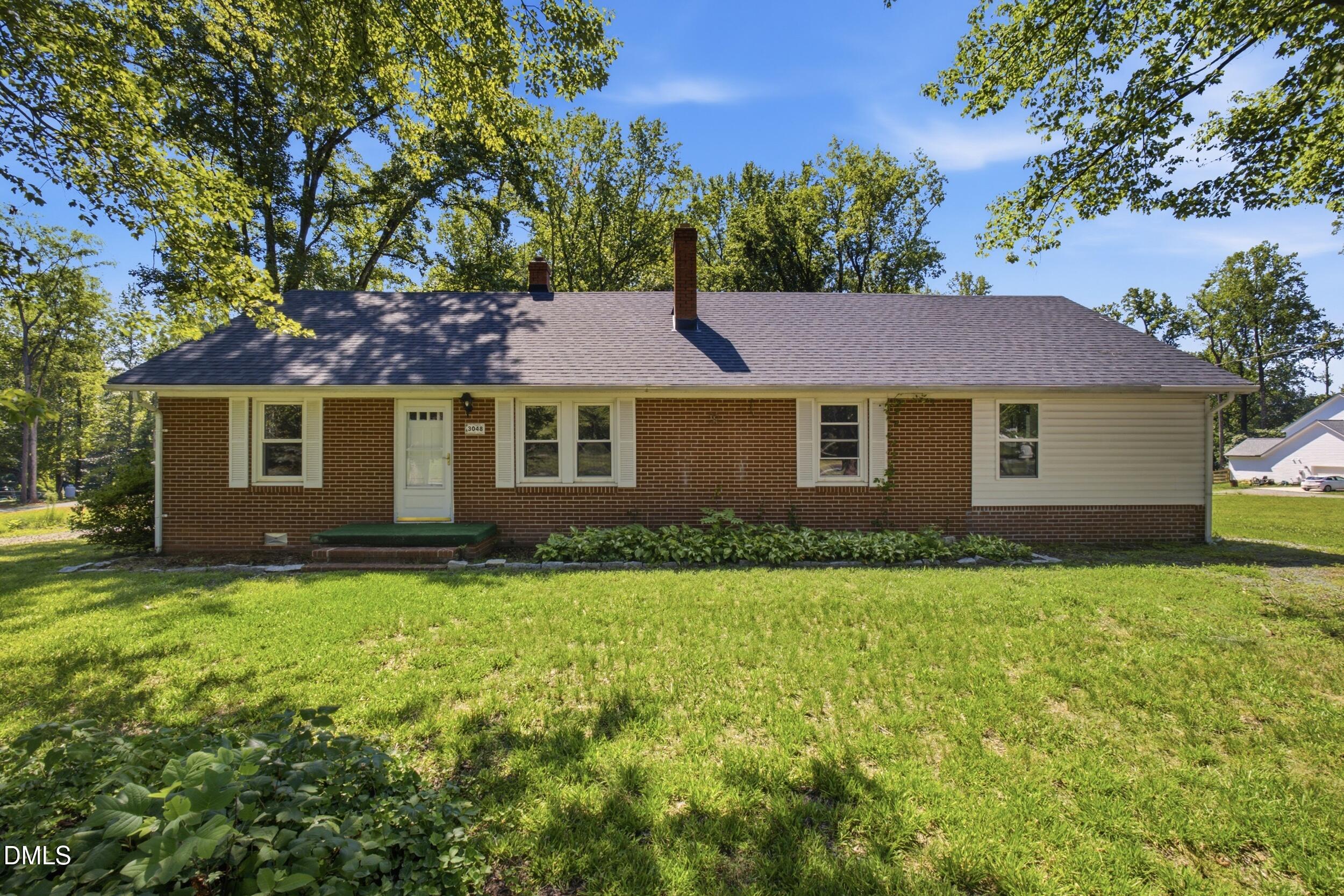 3048 Nc-62 Property Photo 1