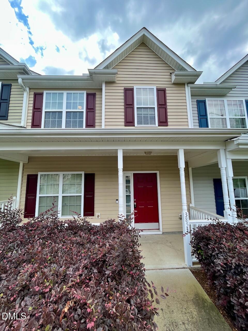 3853 Volkswalk Place Property Photo 1
