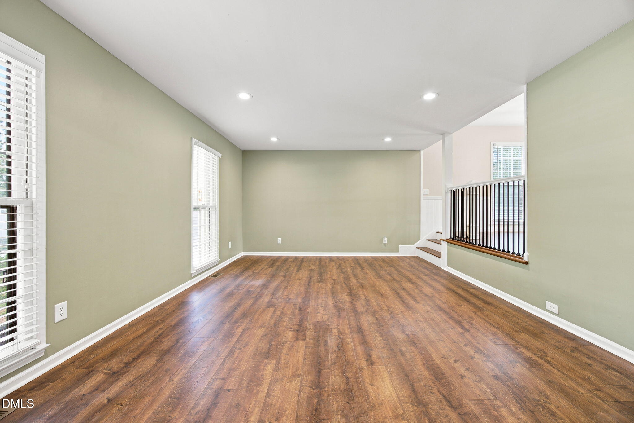 608 Se Maynard Road Property Photo 6