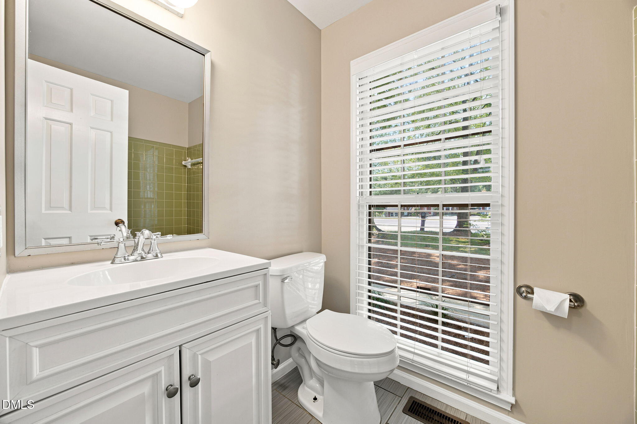 608 Se Maynard Road Property Photo 18