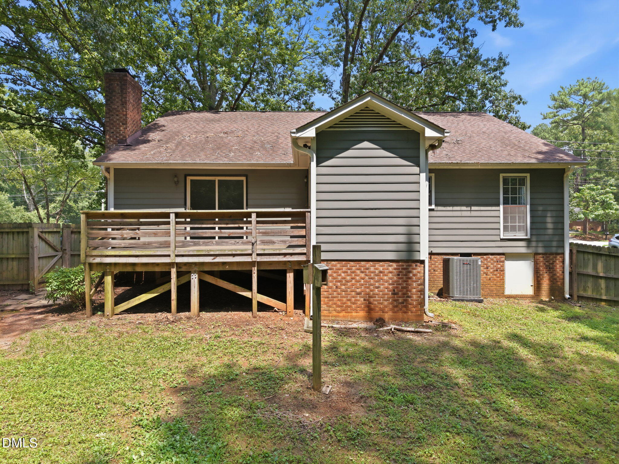 608 Se Maynard Road Property Photo 24
