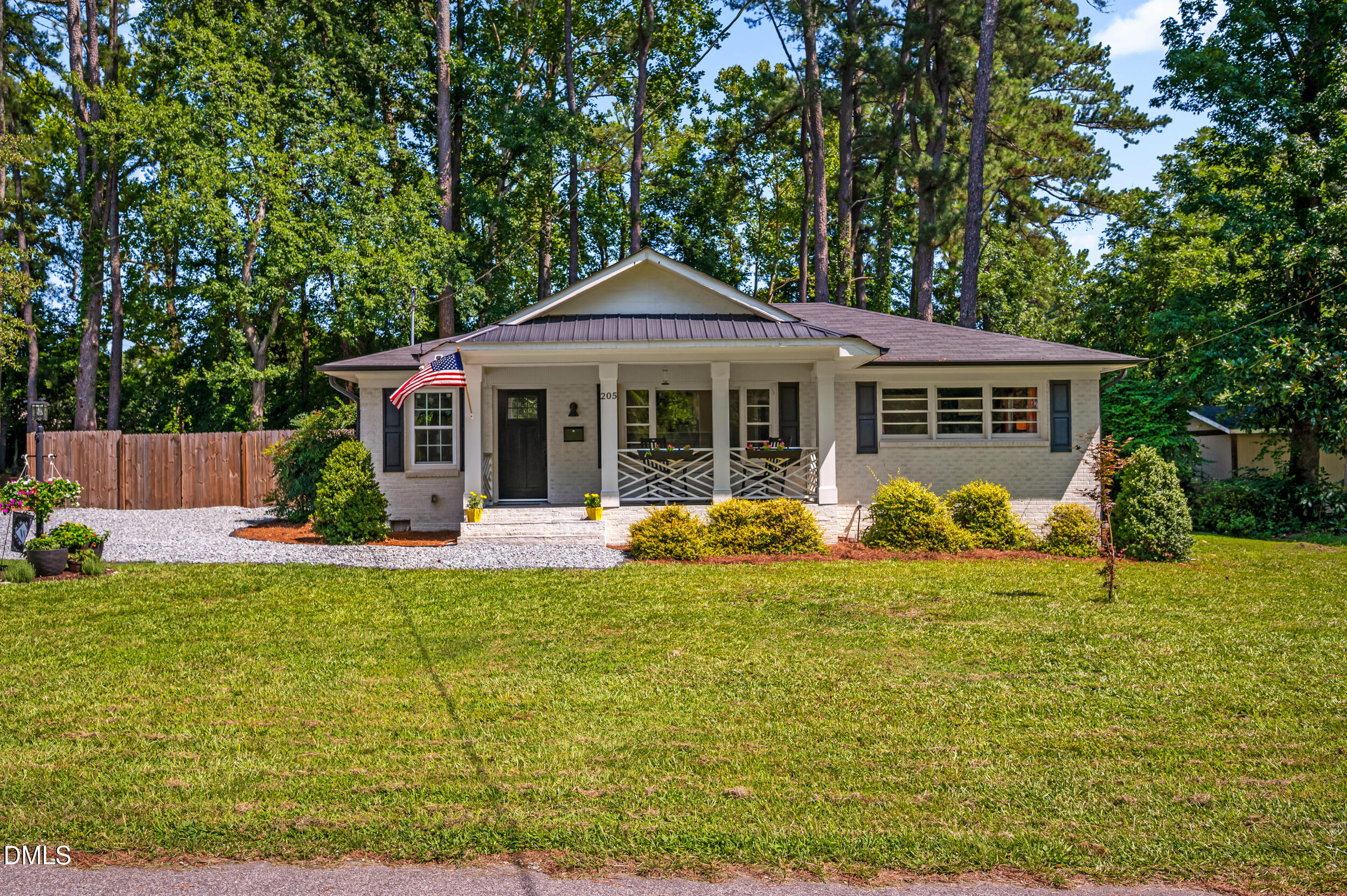 205 Jones Avenue Property Photo 1