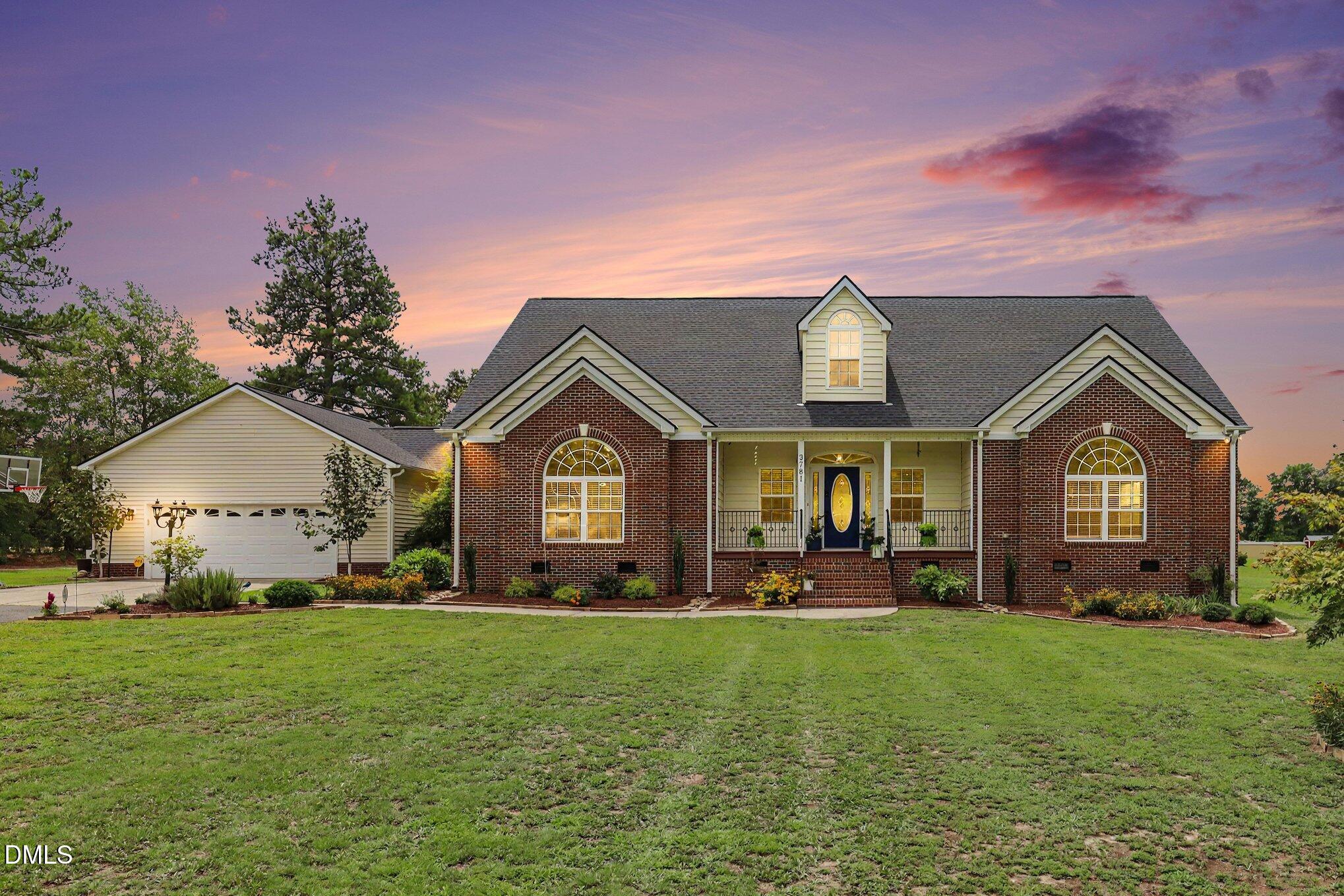 3781 Swanns Station Road Property Photo 1
