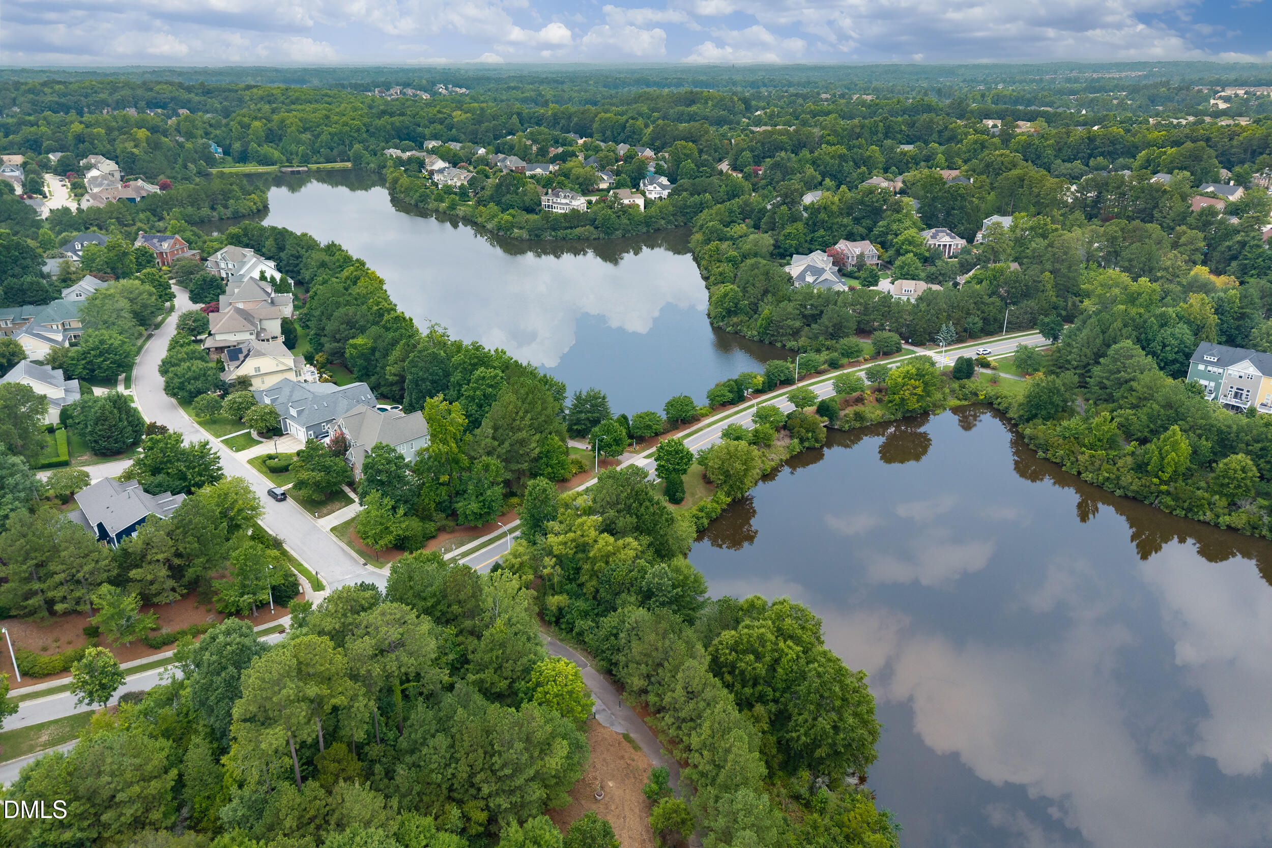 635 Waterford Lake Drive Property Photo 30