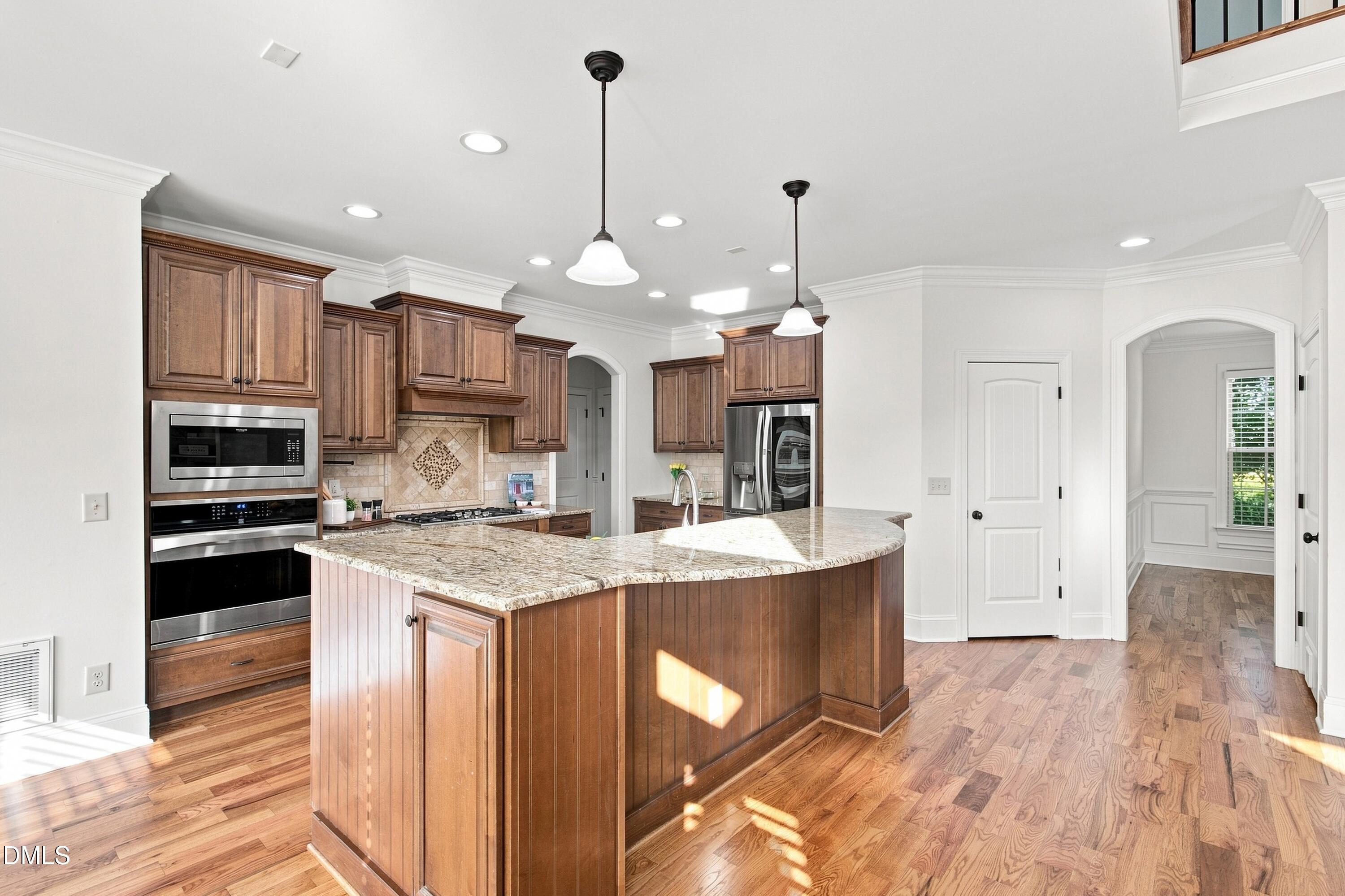 8601 Mangum Hollow Drive Property Photo 8