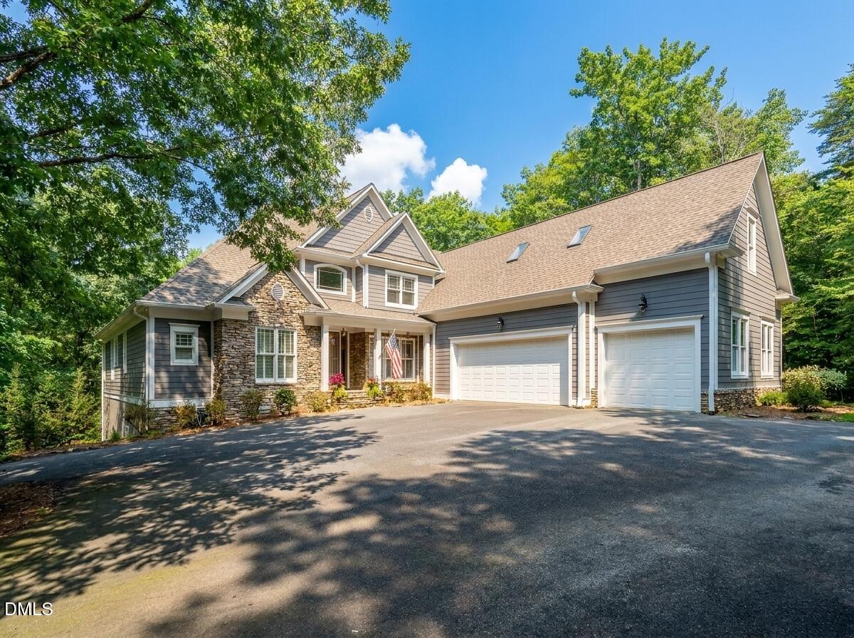 1820 Southpoint Lane Property Photo 1