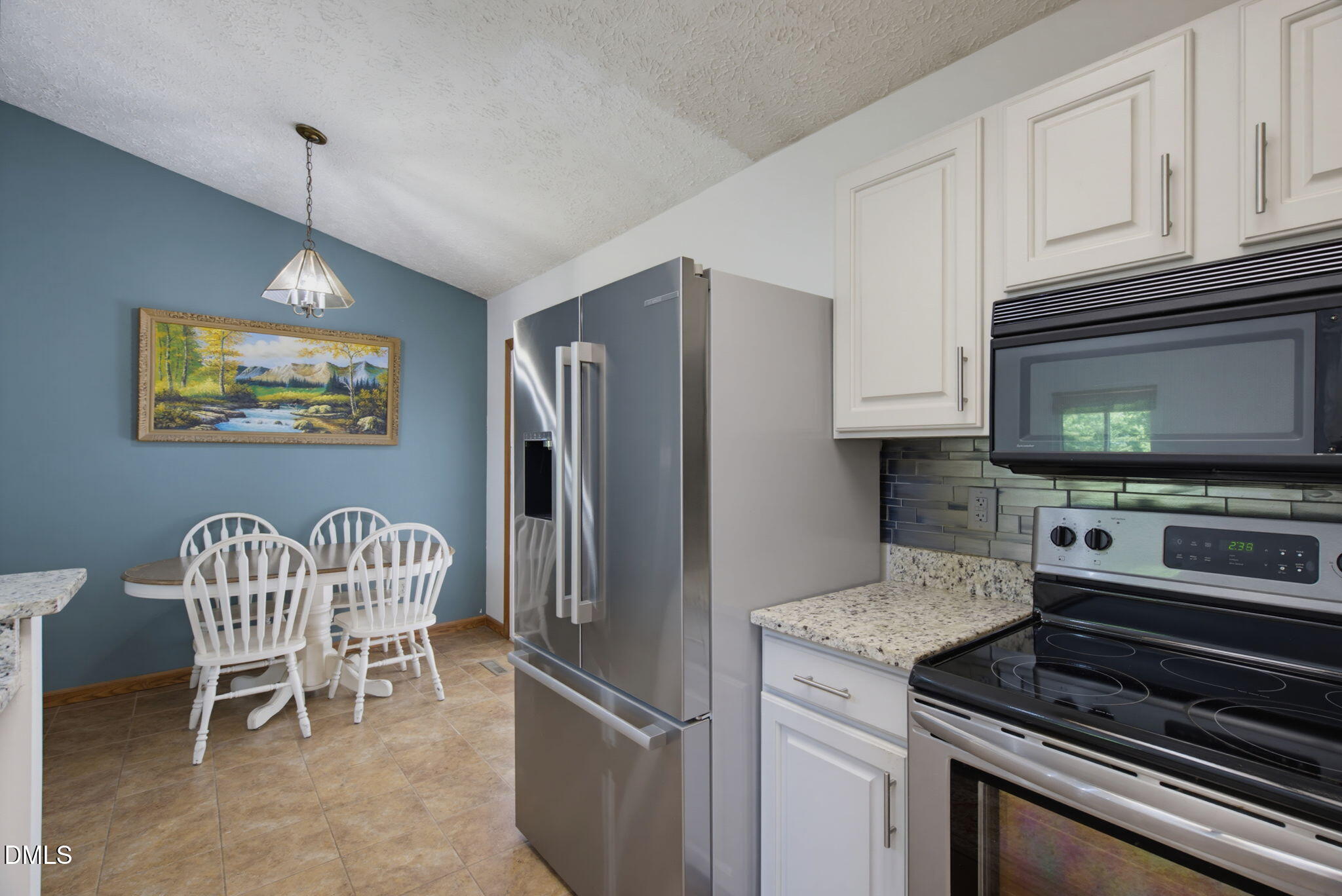 32 S Angela Circle Property Photo 11