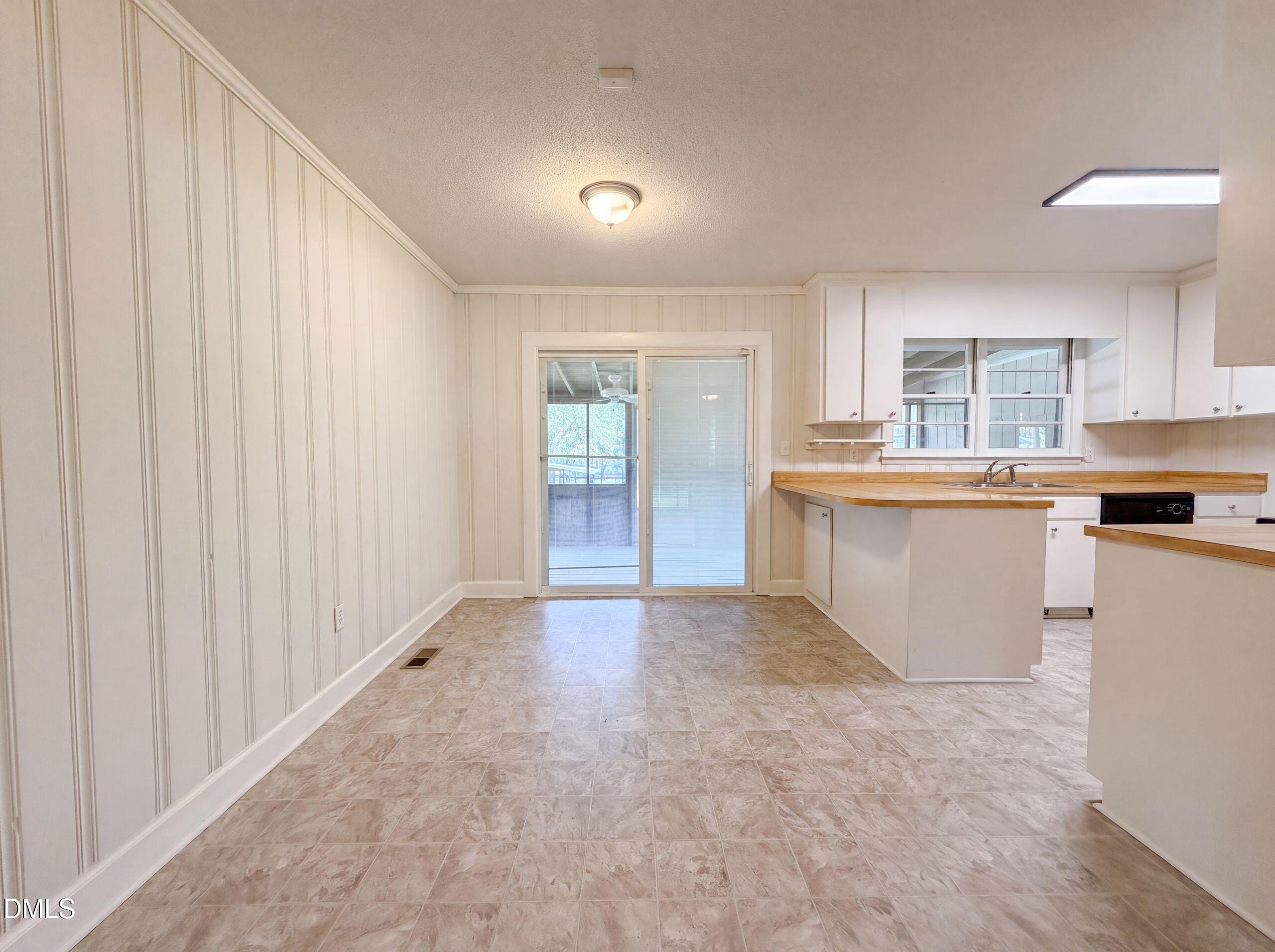 800 Creech Road Property Photo 6