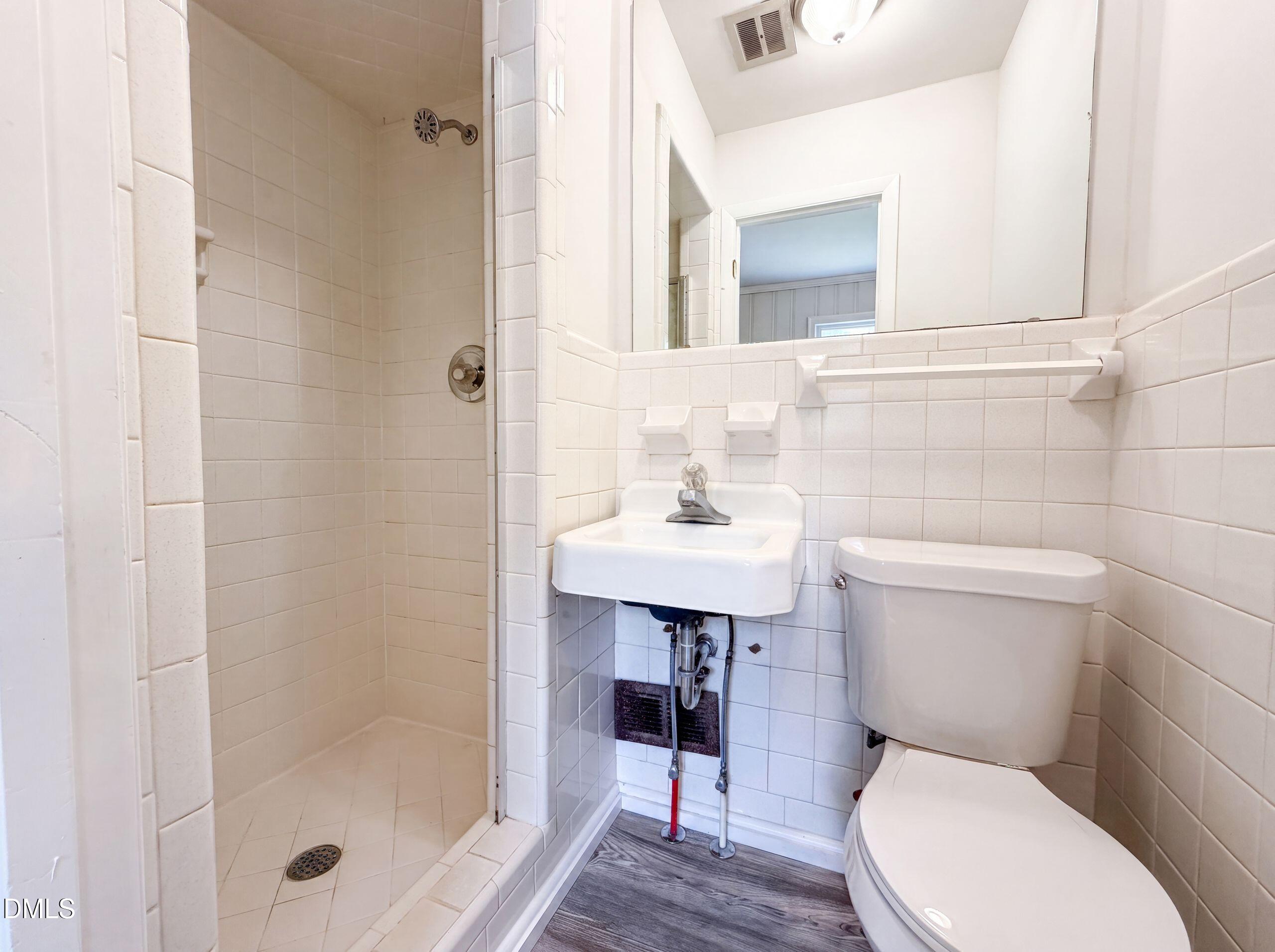 800 Creech Road Property Photo 10