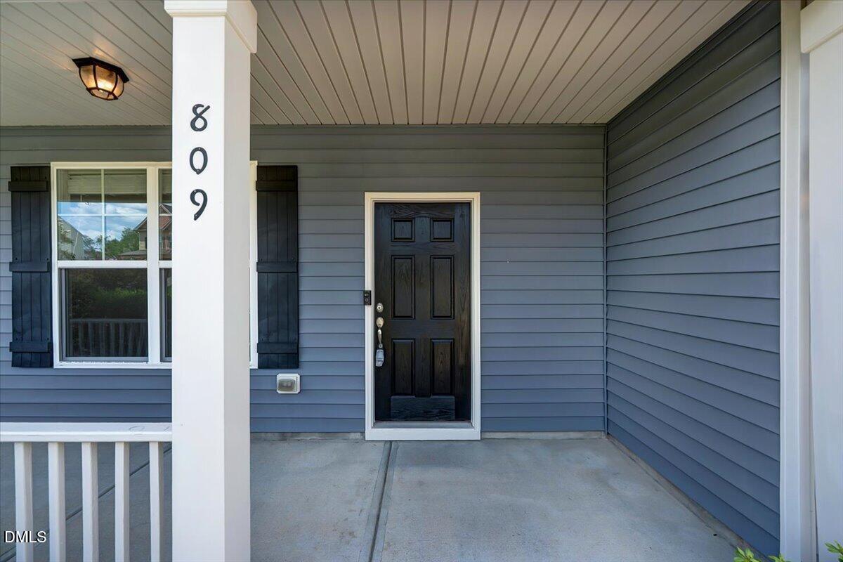 809 Willow Tower Court Property Photo 4