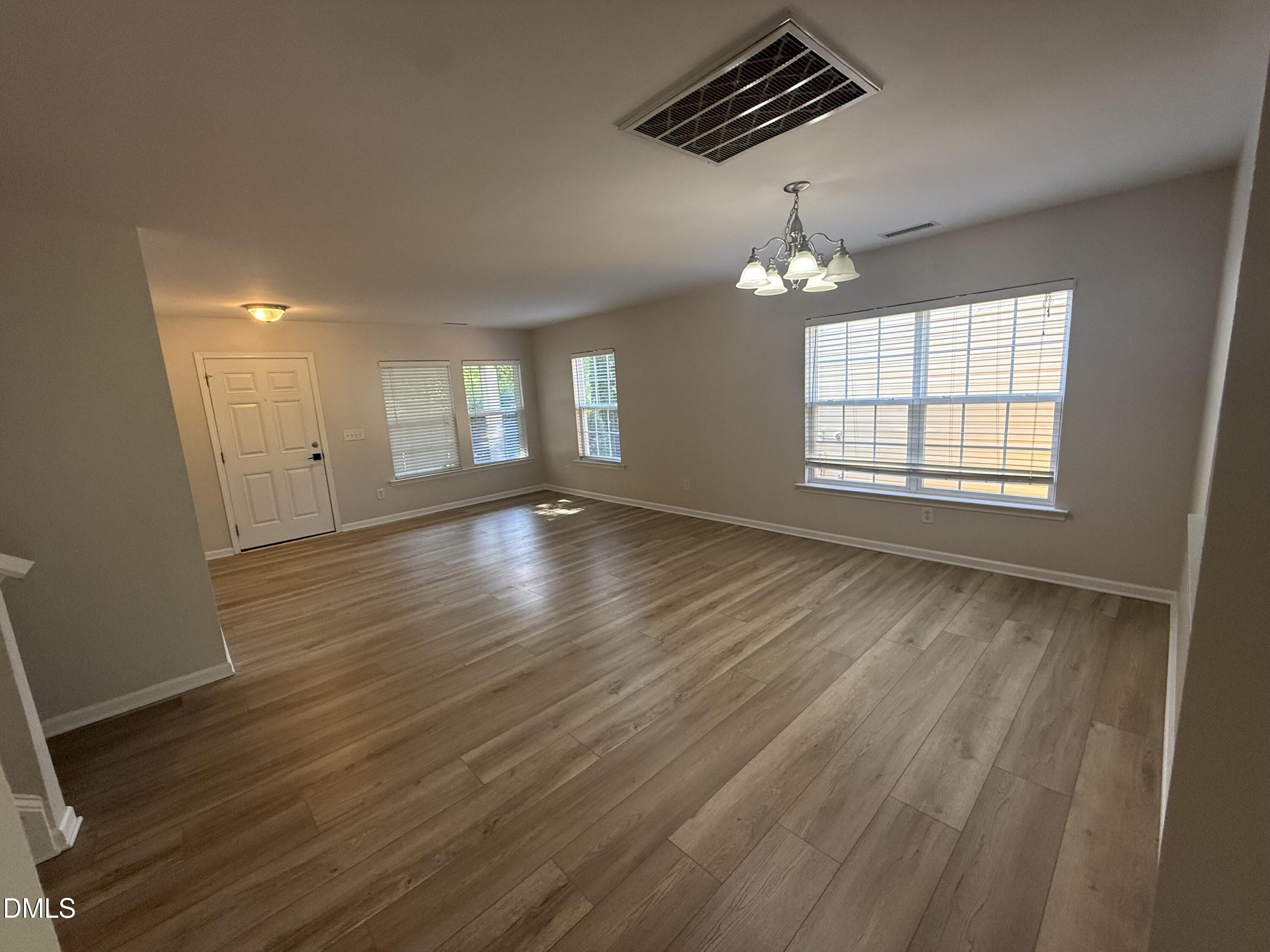 220 Milpass Drive Property Photo 4