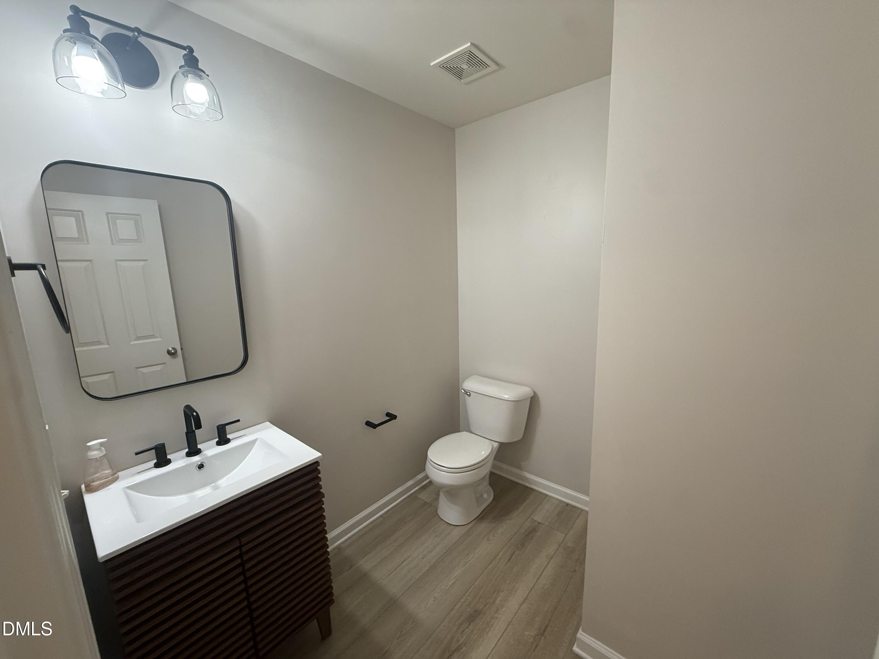220 Milpass Drive Property Photo 15