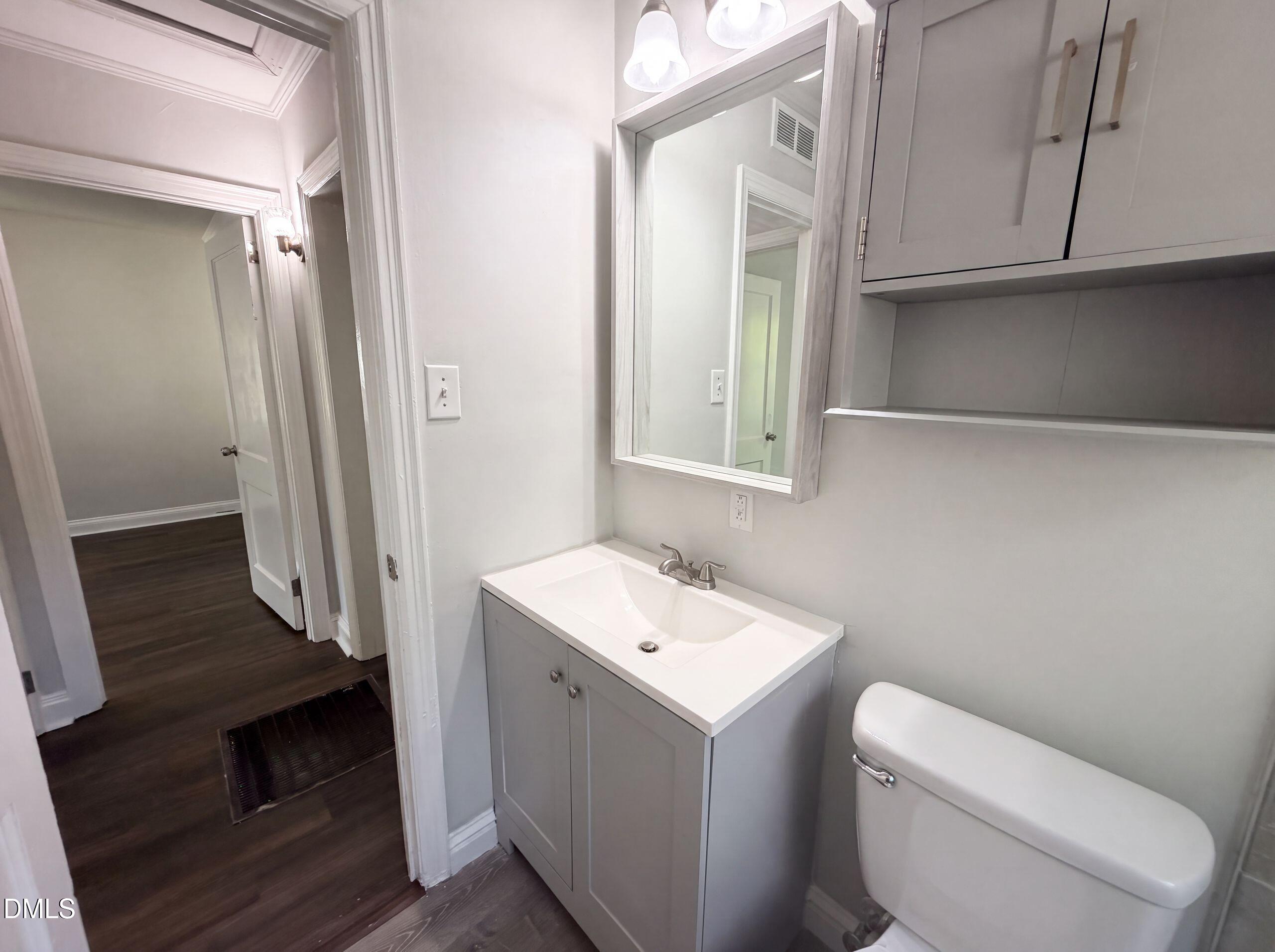 2109 Sheffield Road Property Photo 13