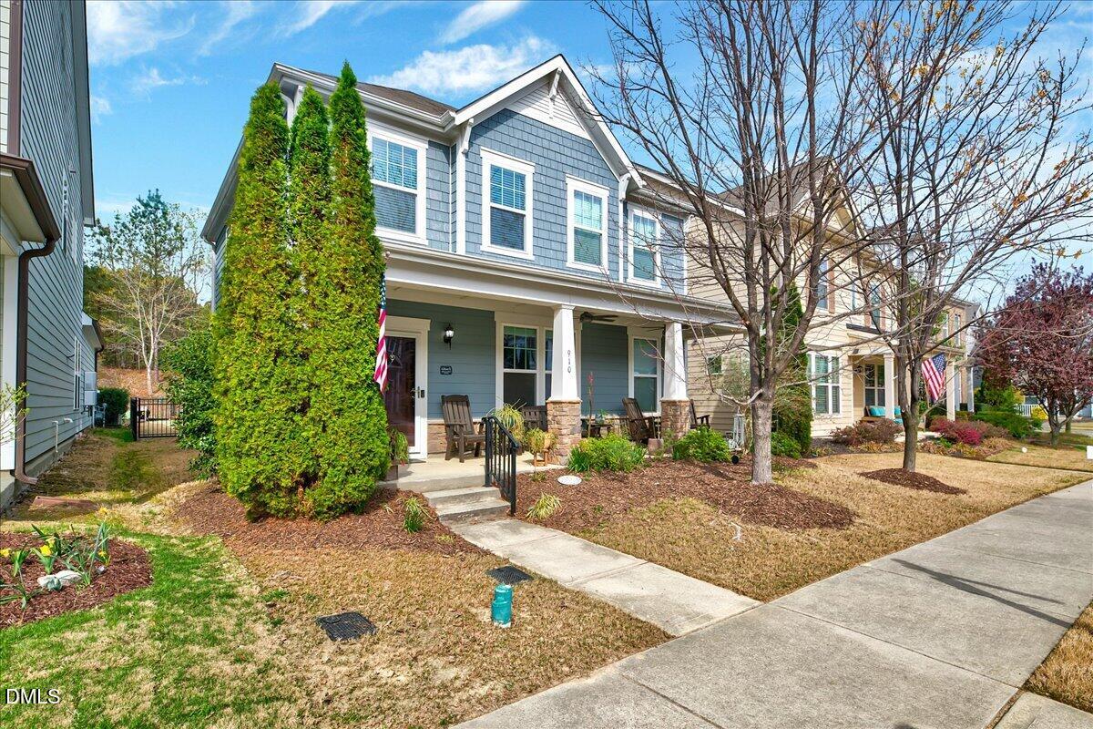 910 Branch Line Lane Property Photo 2