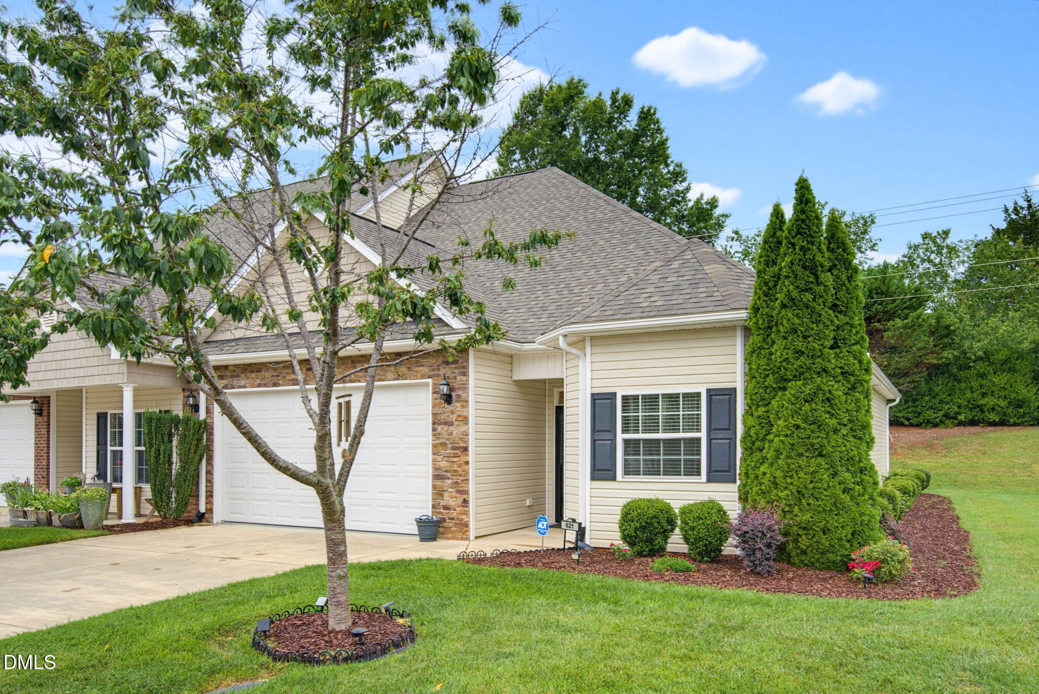 621 Village Lake Drive Property Photo 1