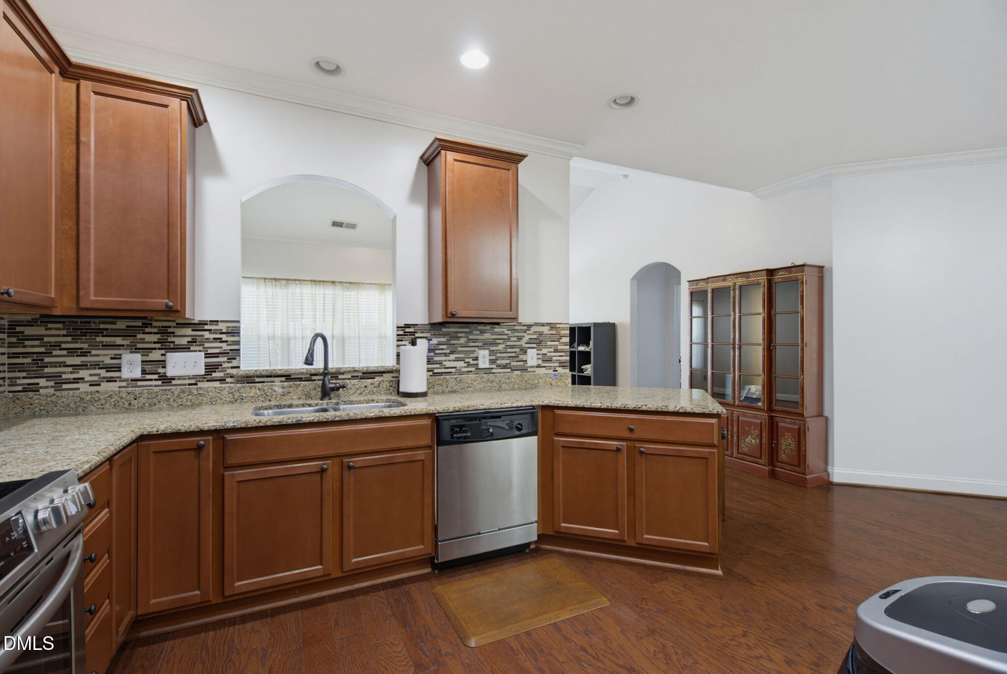 621 Village Lake Drive Property Photo 5