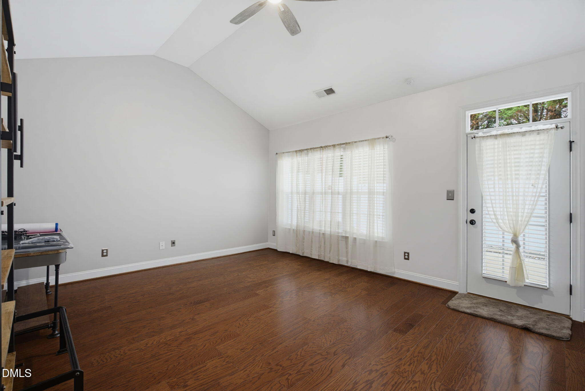 621 Village Lake Drive Property Photo 15