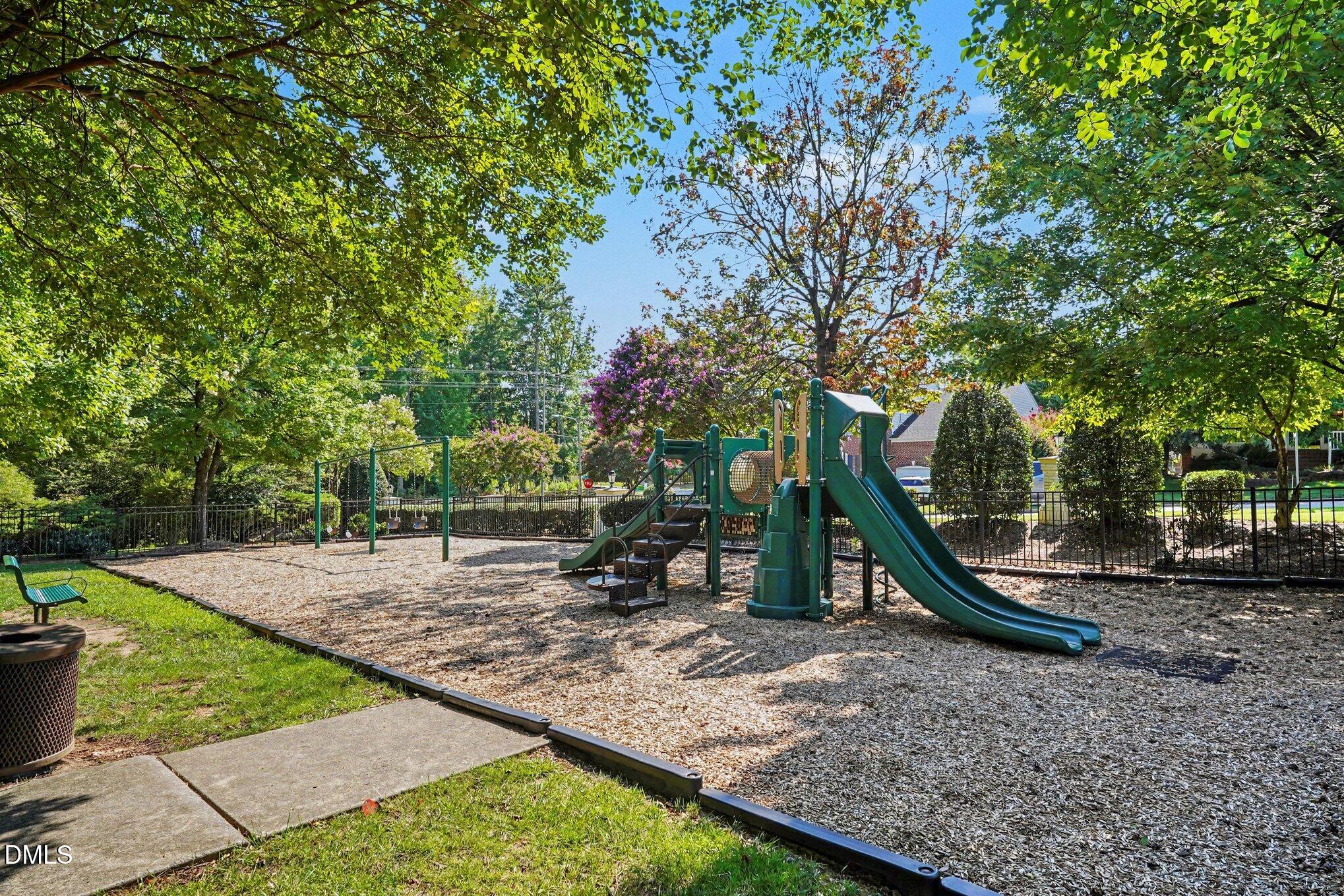 2017 Battlewood Road Property Photo 16
