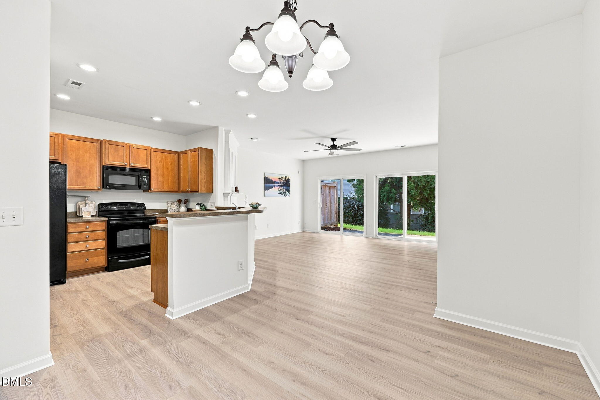 8711 Owl Roost Place Property Photo 7