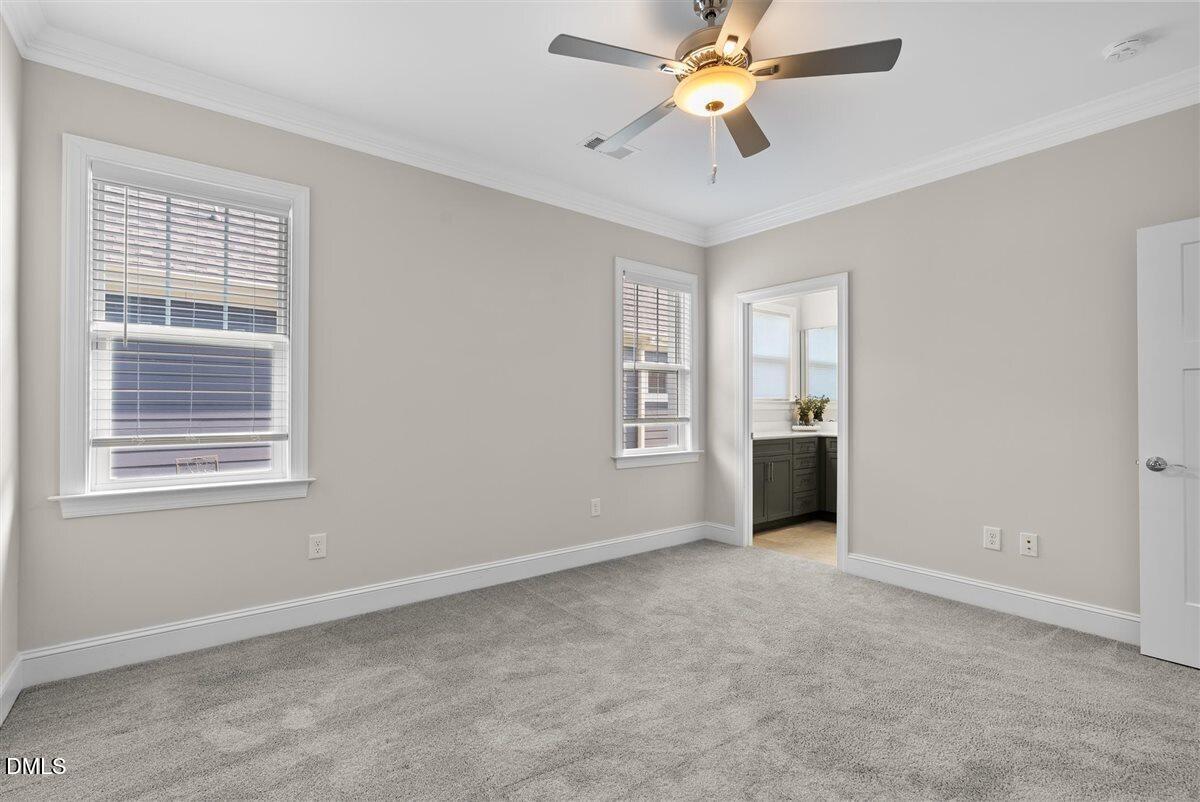 147 Village Walk Drive Property Photo 18