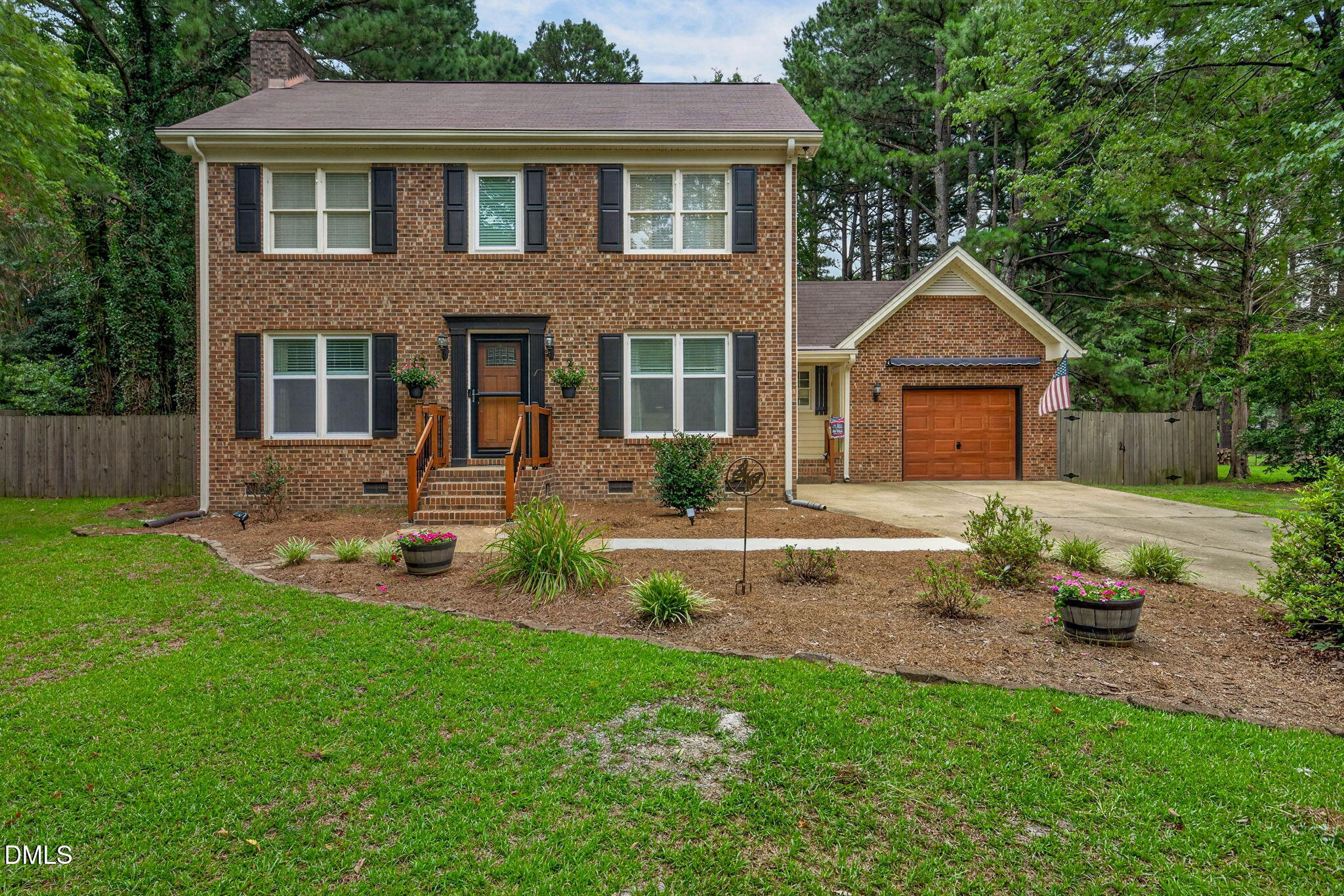 4809 Frankie Road Property Photo 1