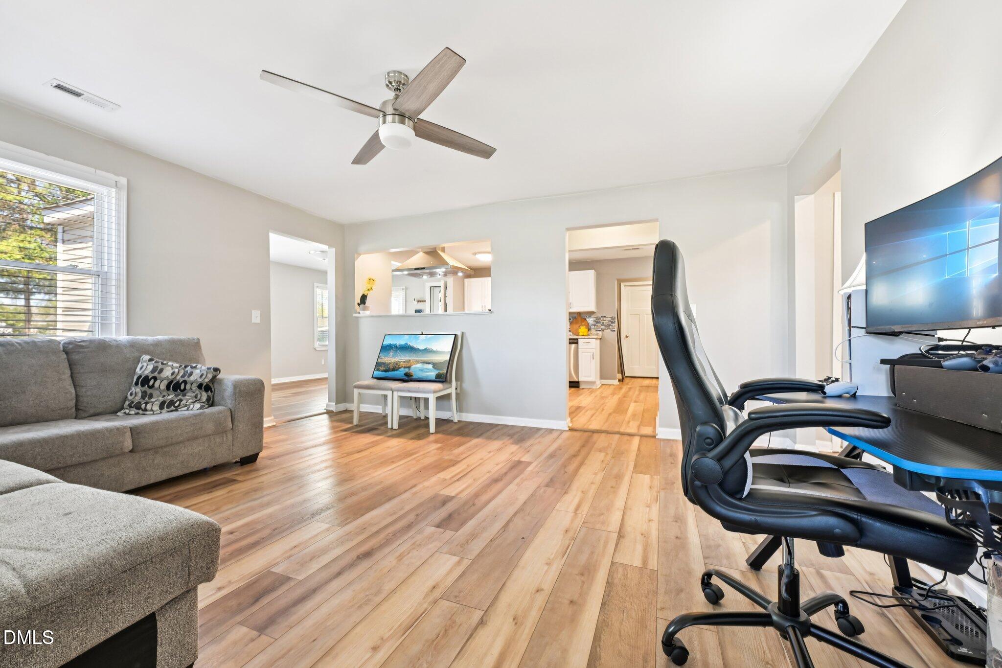 712 Fairground Road Property Photo 4