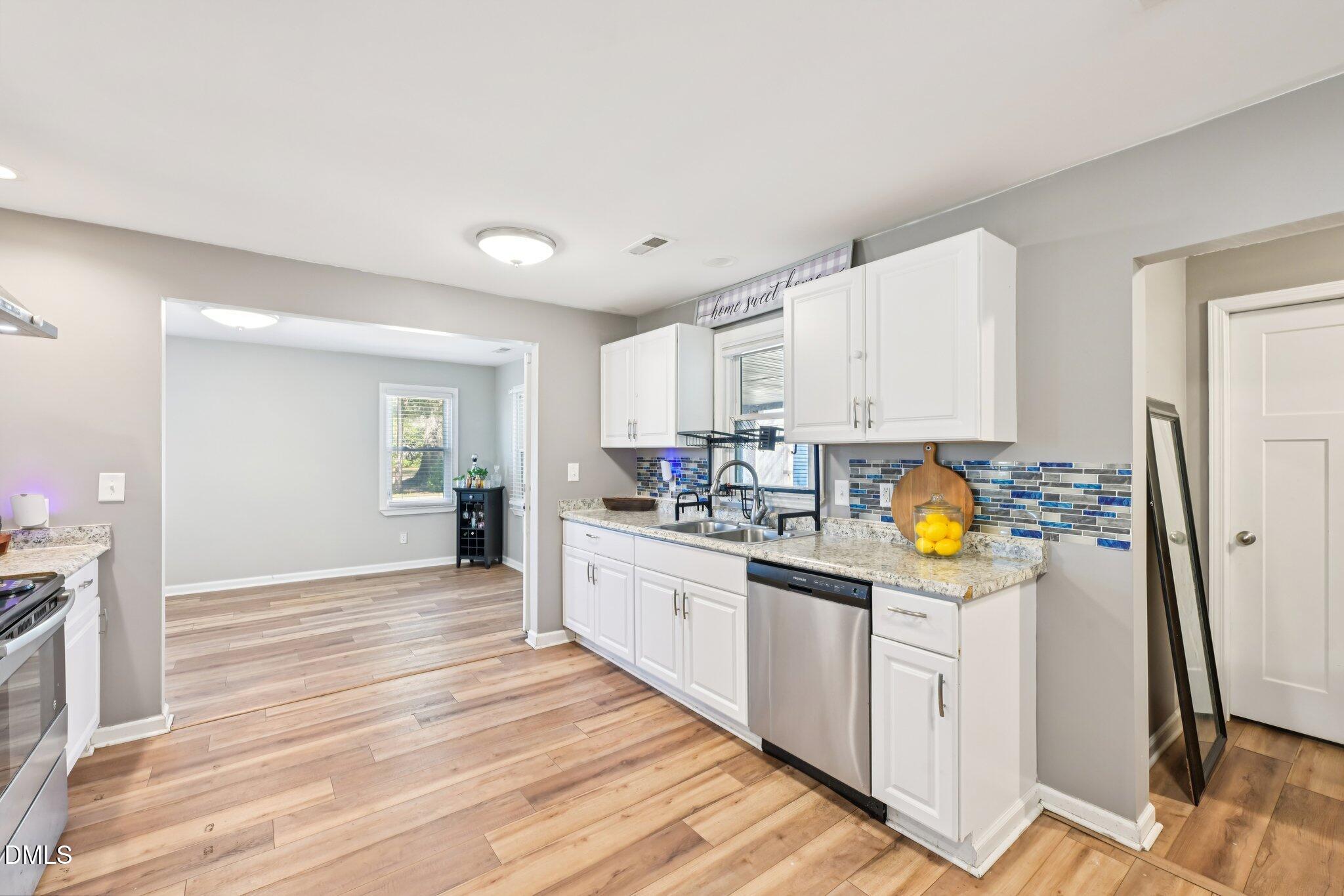 712 Fairground Road Property Photo 8