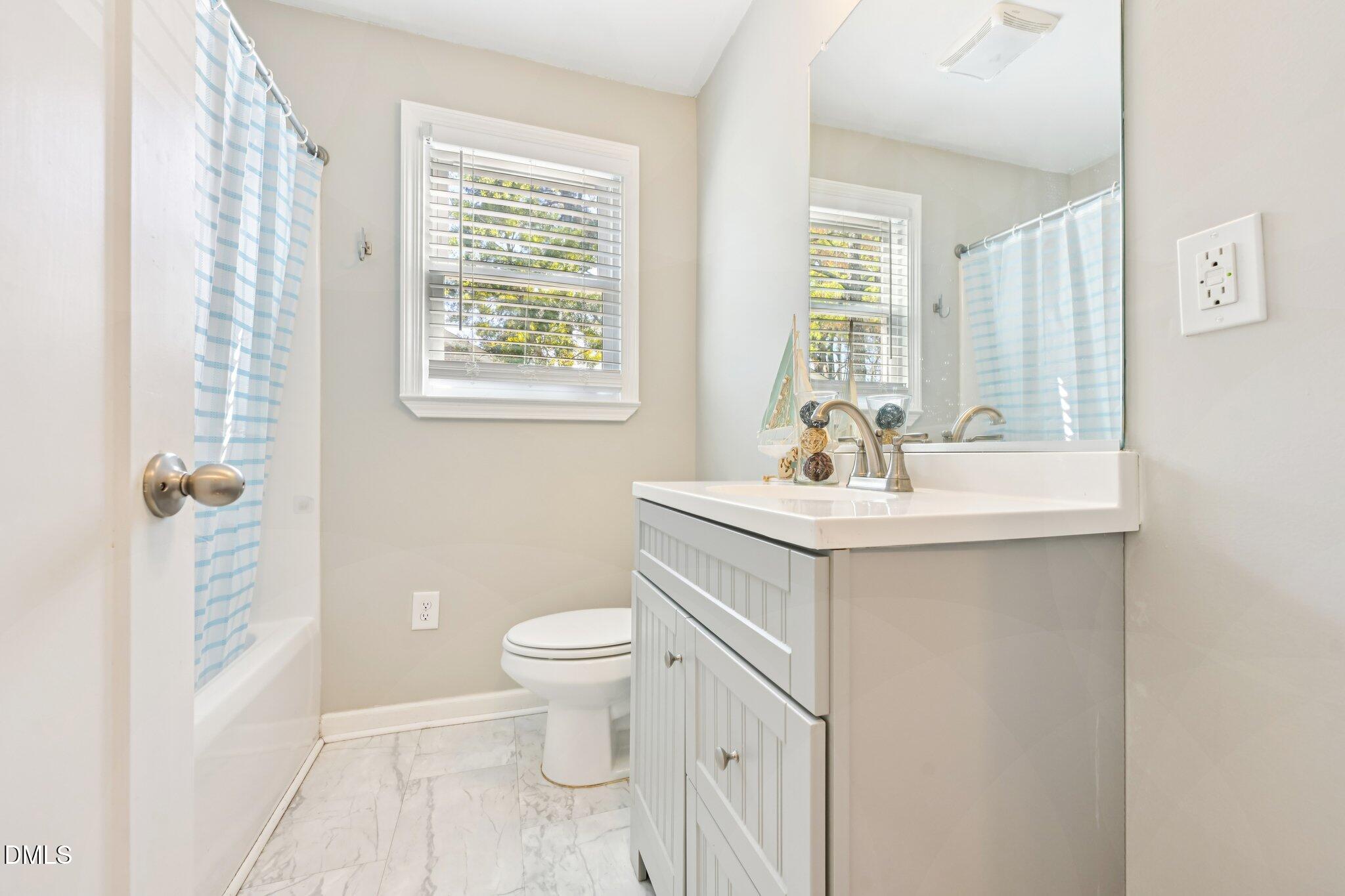 712 Fairground Road Property Photo 17