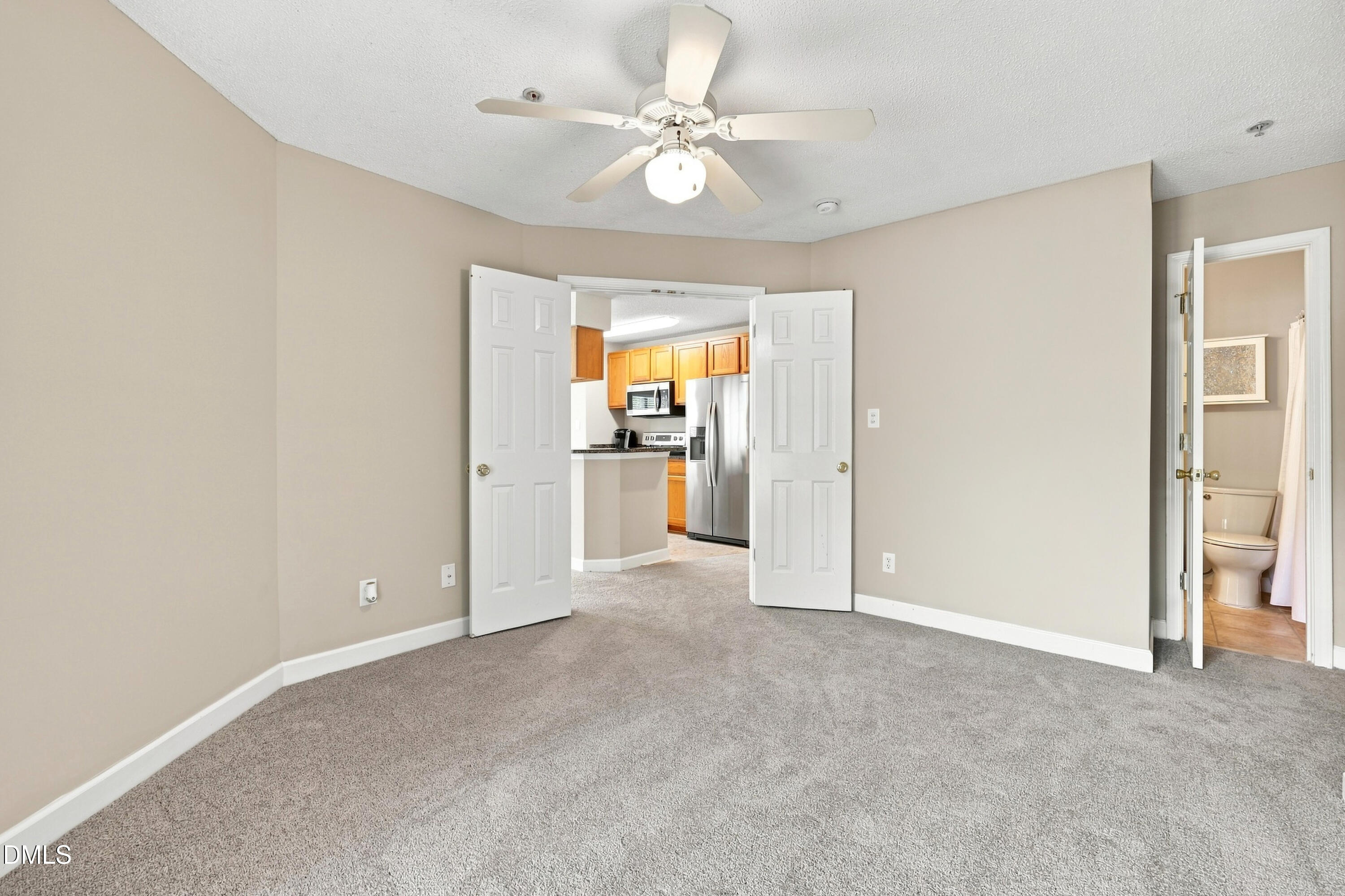 132 New Kent Place Property Photo 14