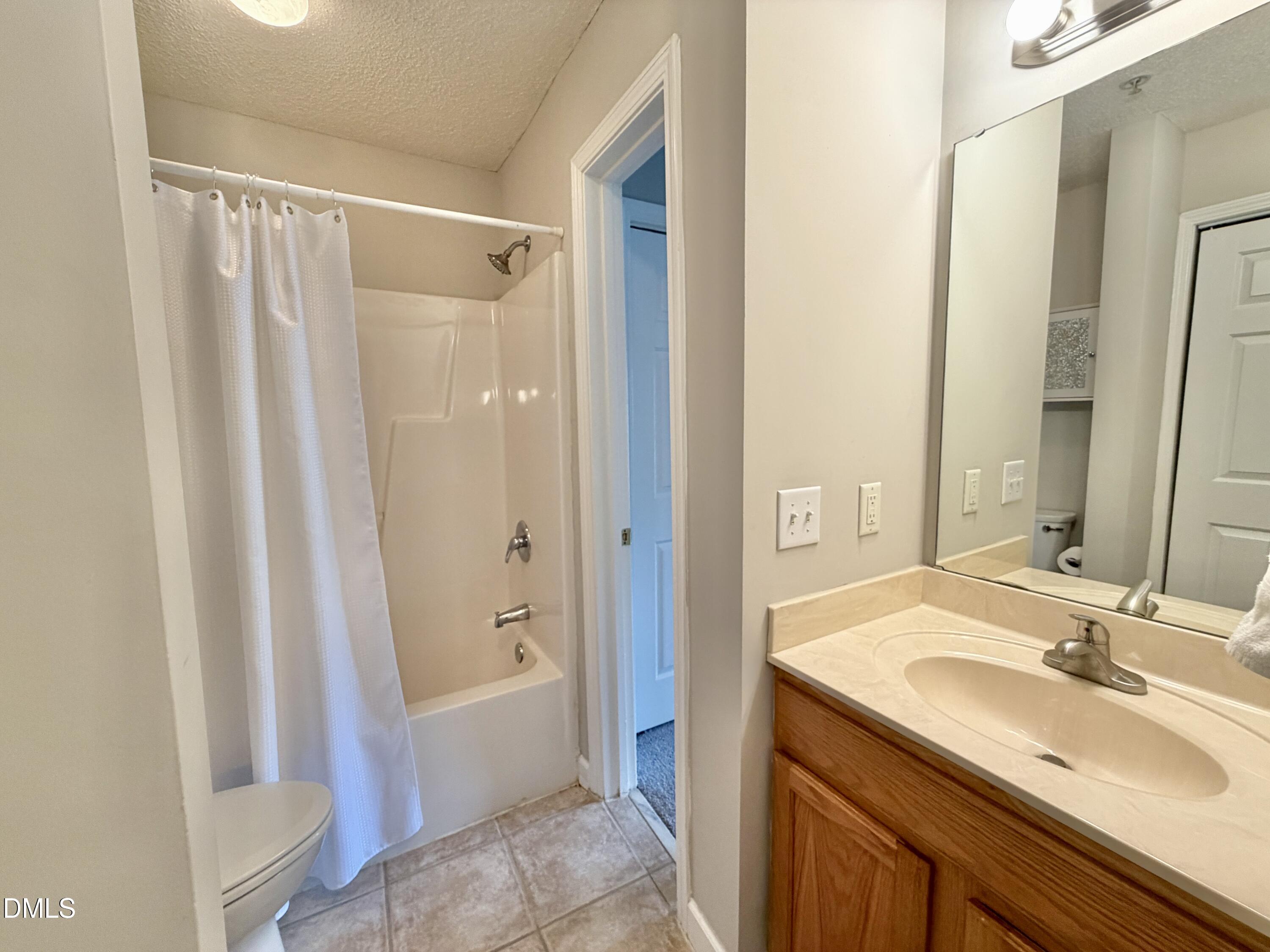 132 New Kent Place Property Photo 15
