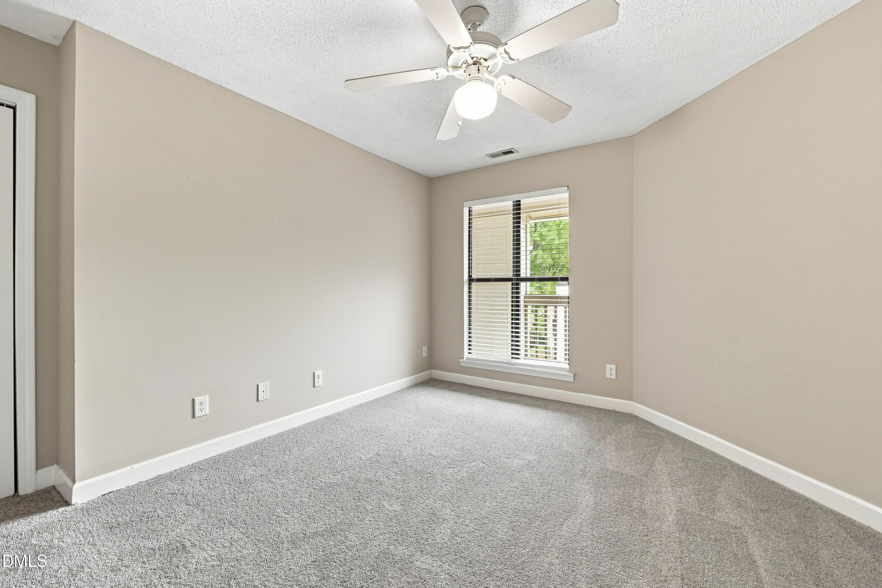 132 New Kent Place Property Photo 24