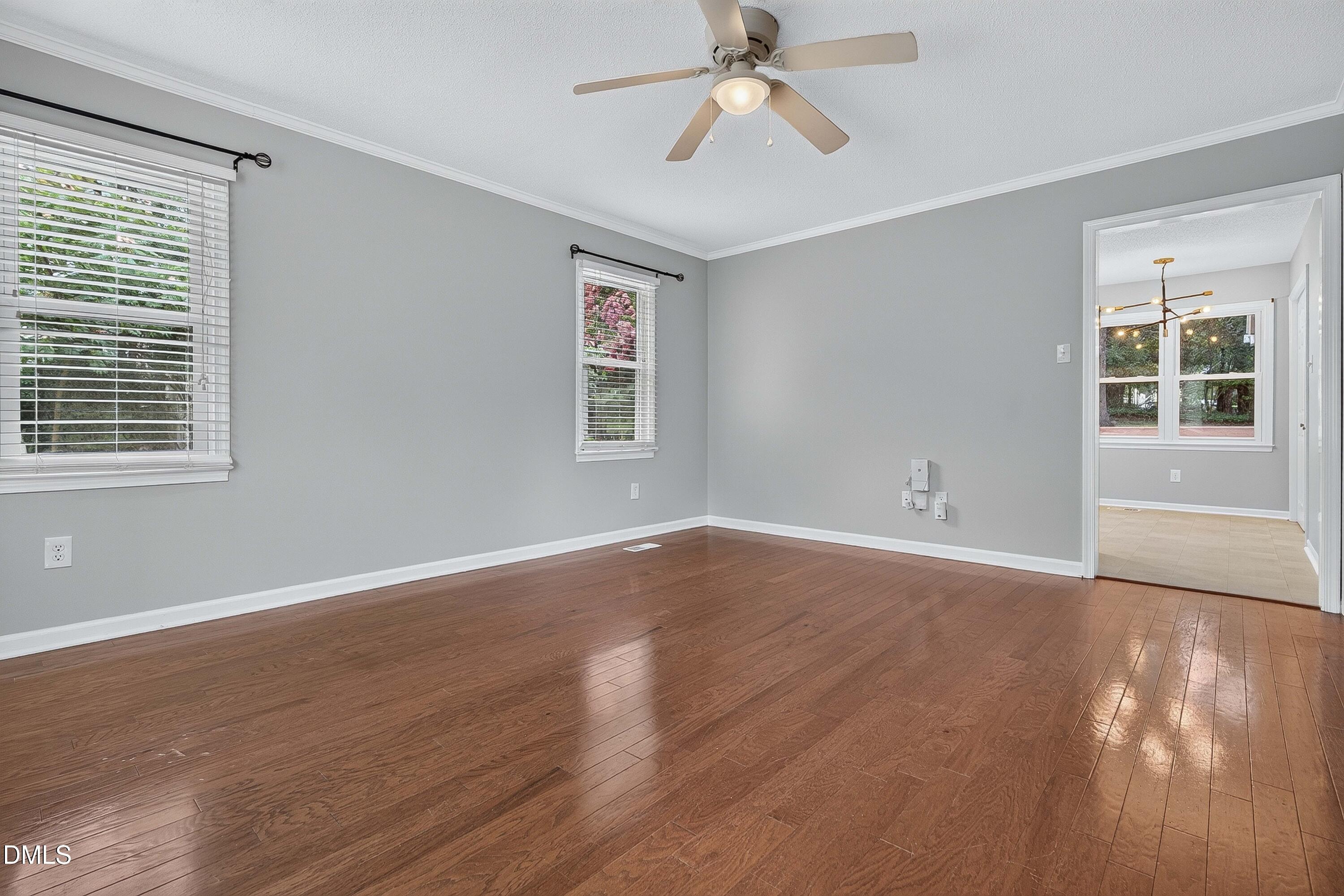 1713 Valley Run Property Photo 5