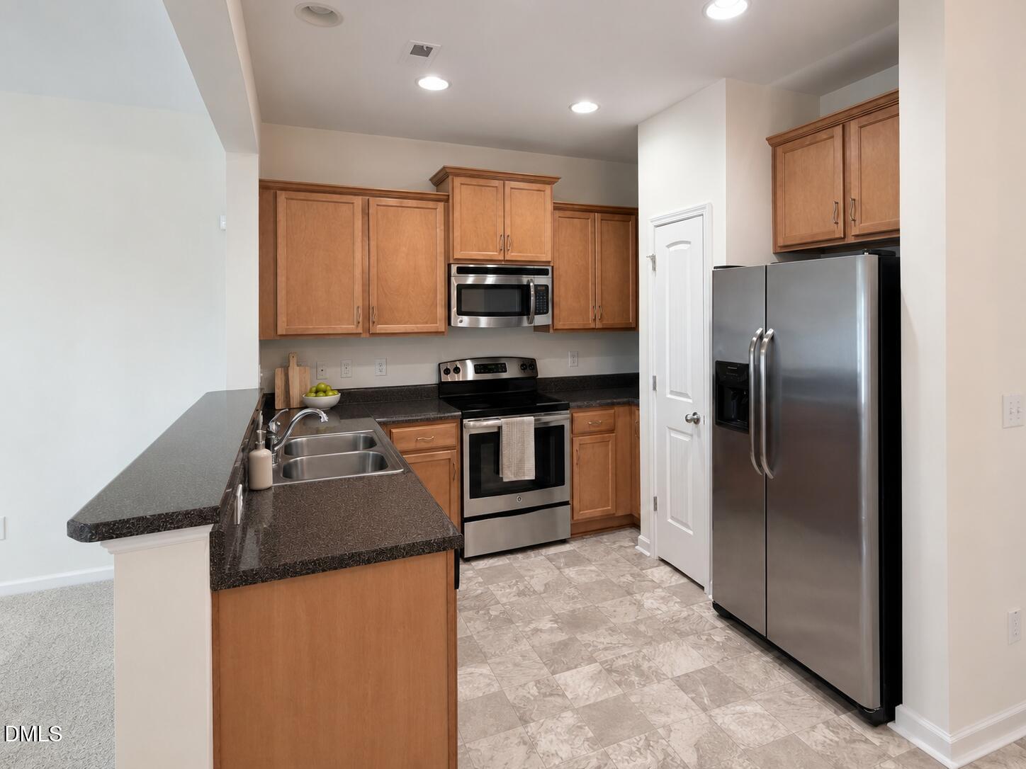 9917 Sweet Basil Drive Property Photo 3