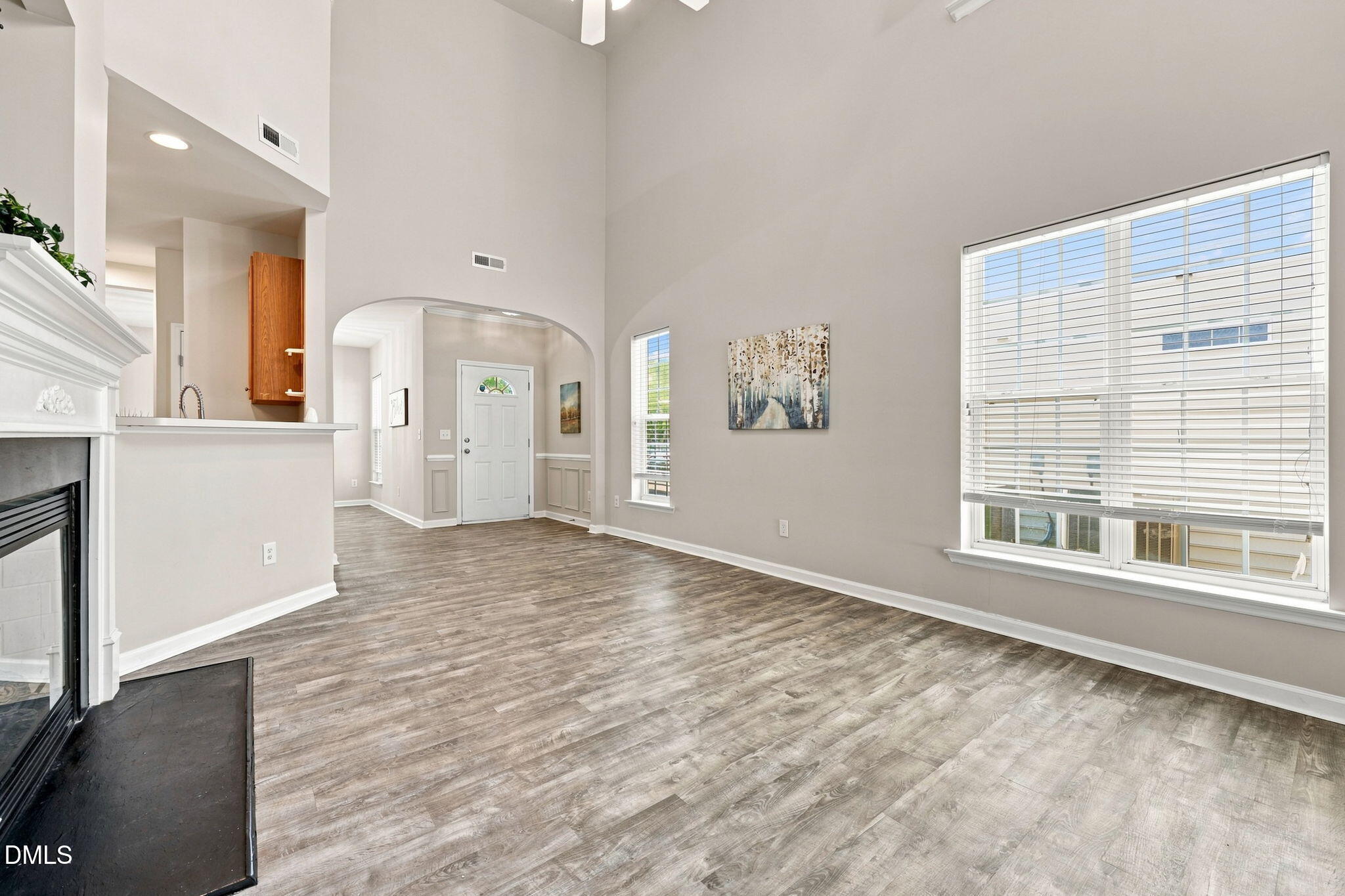 8405 Whisper Ridge Place Property Photo 10