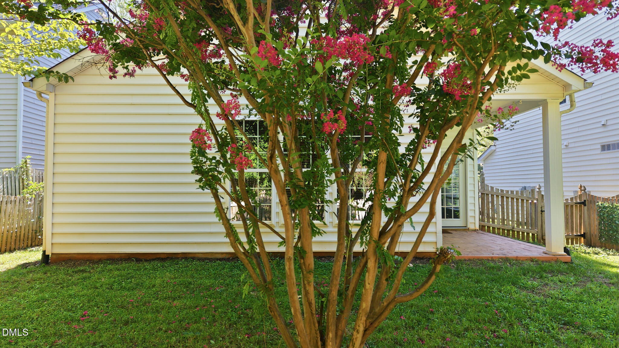8405 Whisper Ridge Place Property Photo 35