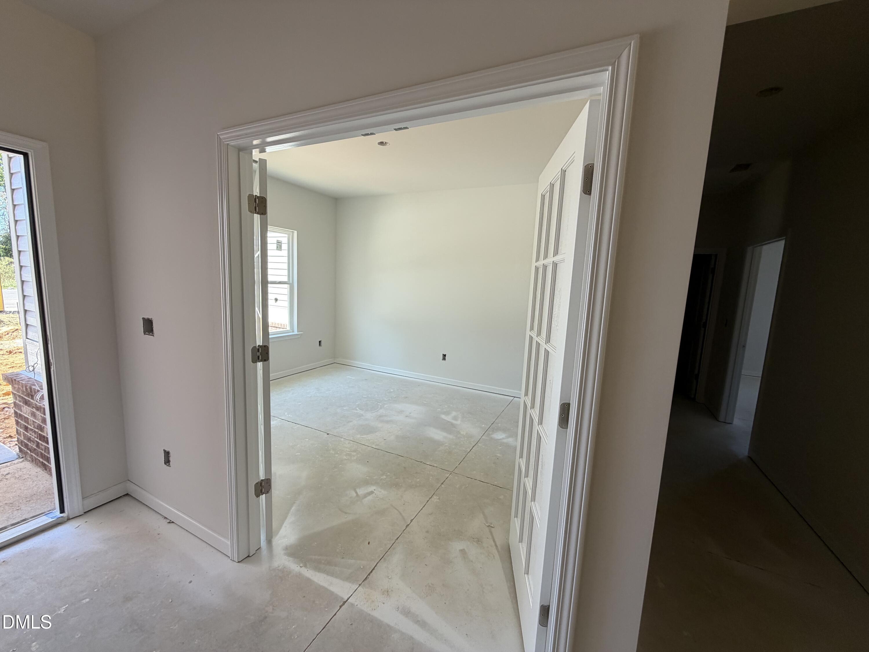 183 Cheshire Downs Court Property Photo 3