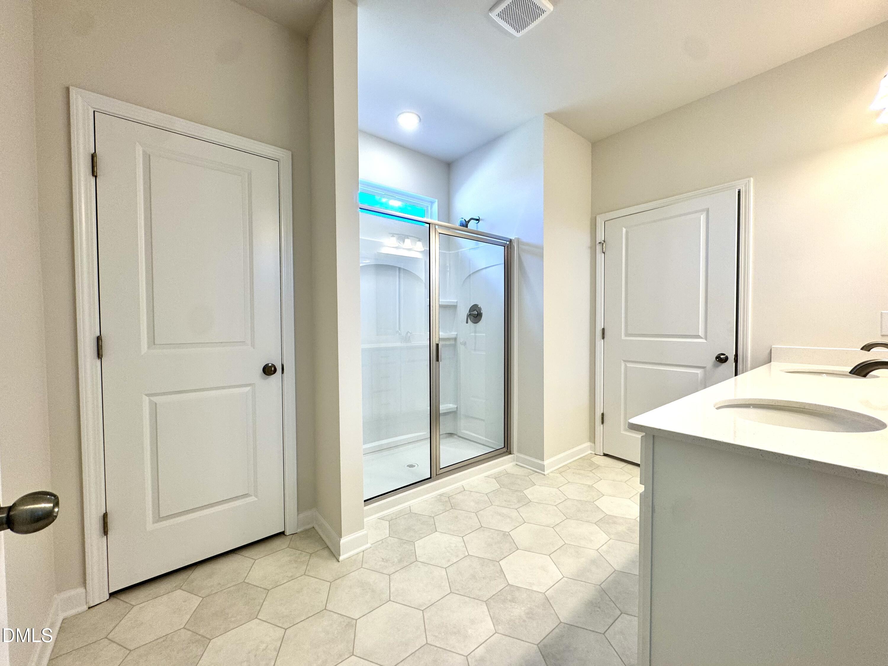 183 Cheshire Downs Court Property Photo 9