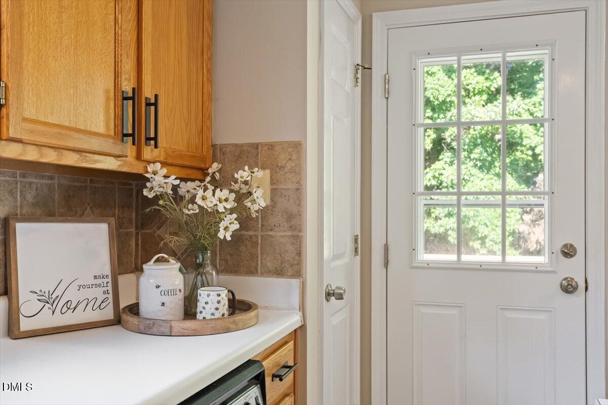 1008 Henchman Court Property Photo 13