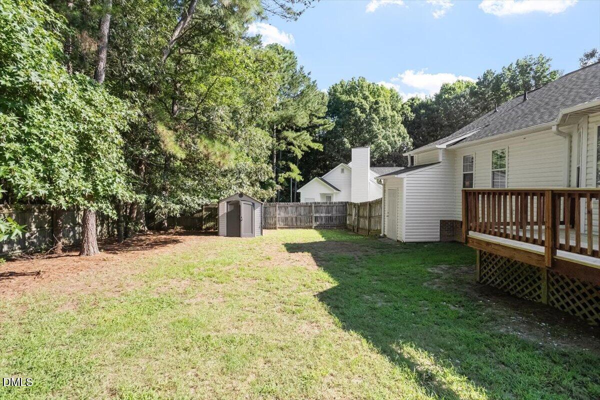 1008 Henchman Court Property Photo 25