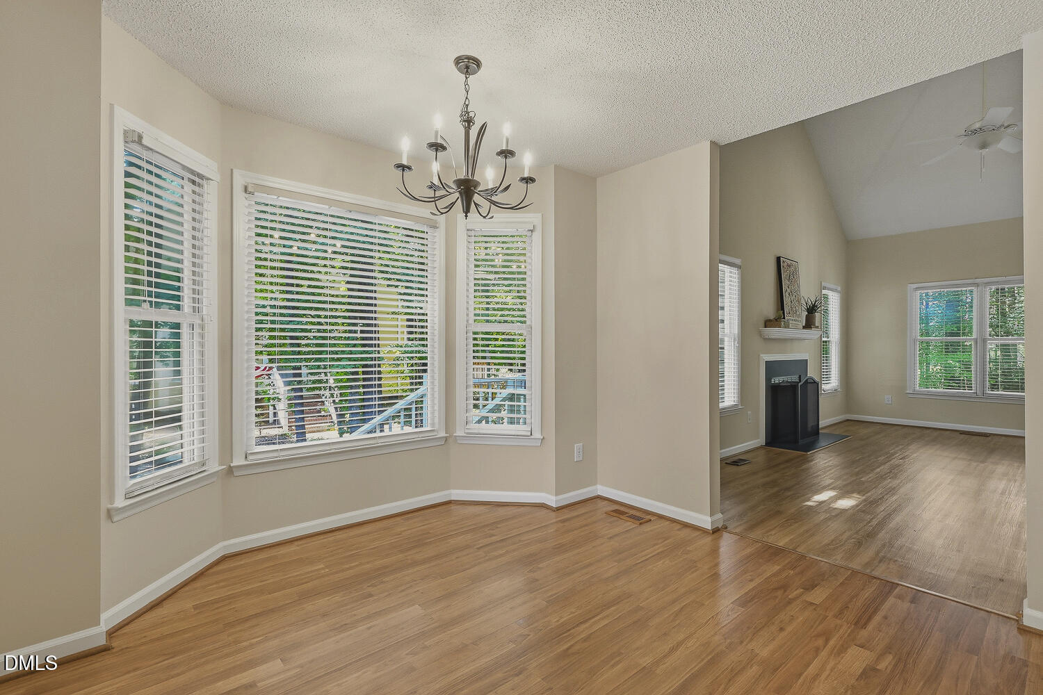 6061 Epping Forest Drive Property Photo 14