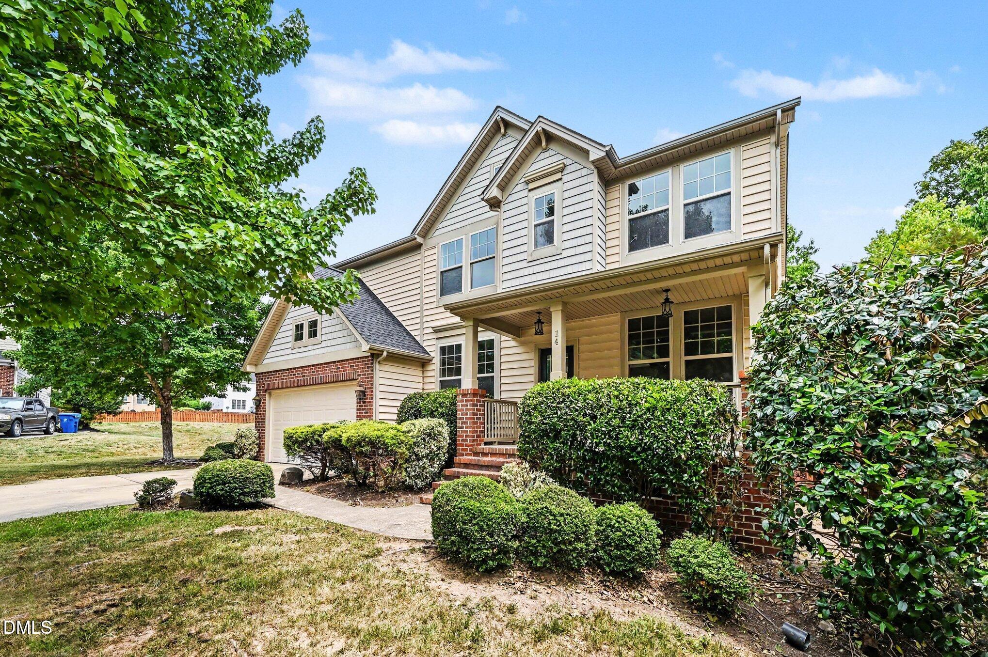 14 Brightfield Lane Property Photo 4