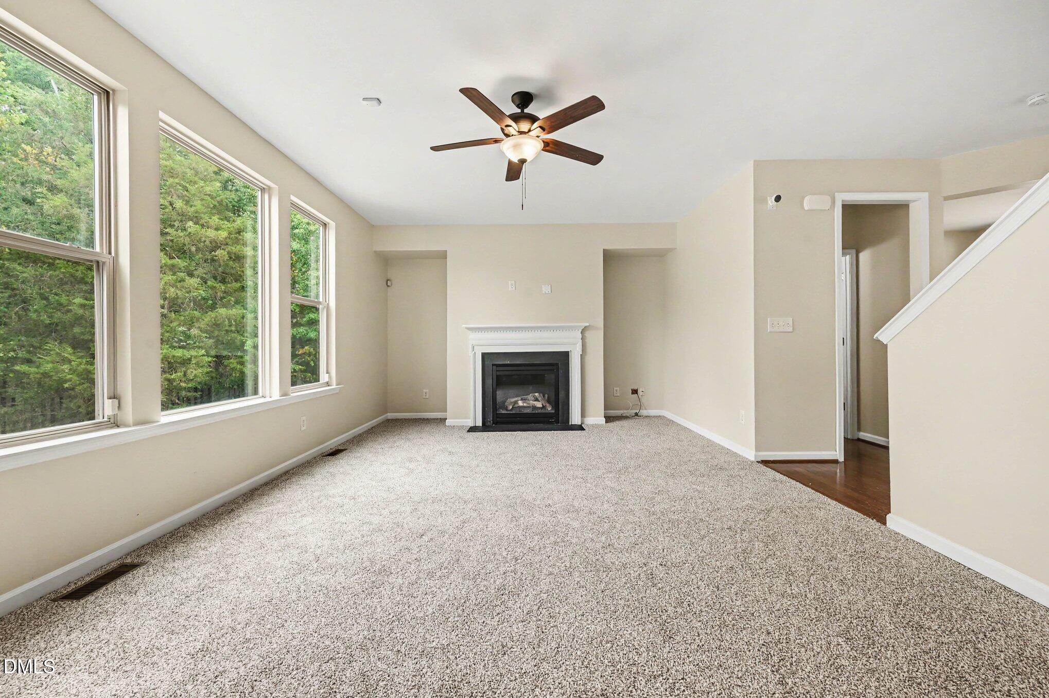 14 Brightfield Lane Property Photo 12