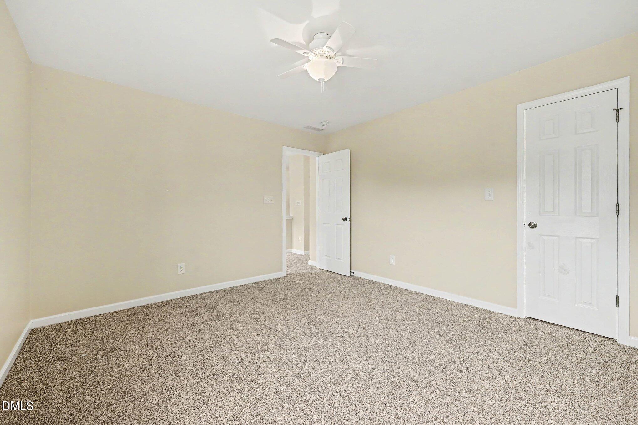 14 Brightfield Lane Property Photo 28